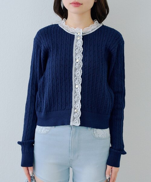 3色•蕾絲企領麻花針織外套