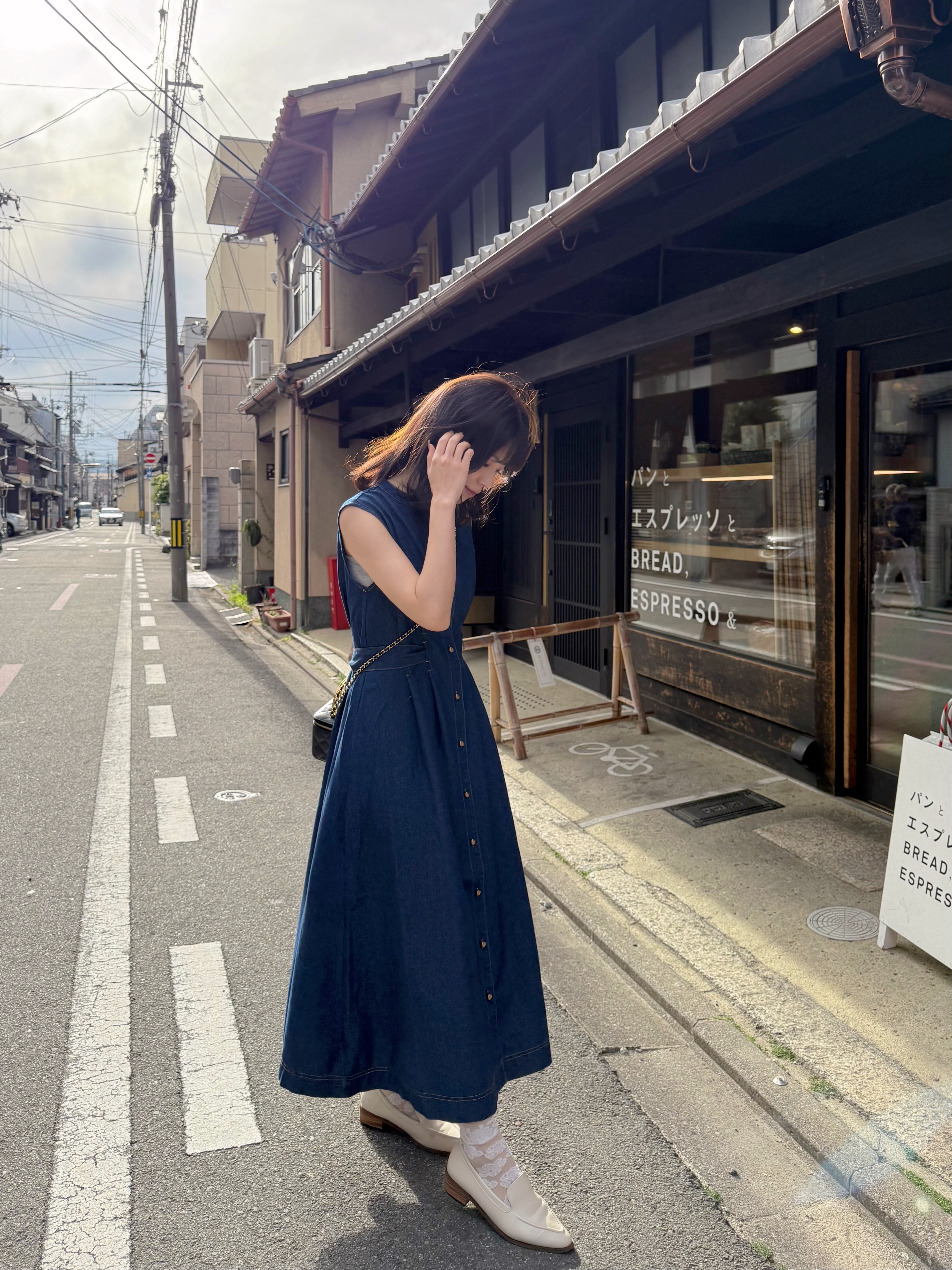 腰帶後蝴蝶結牛仔連身裙