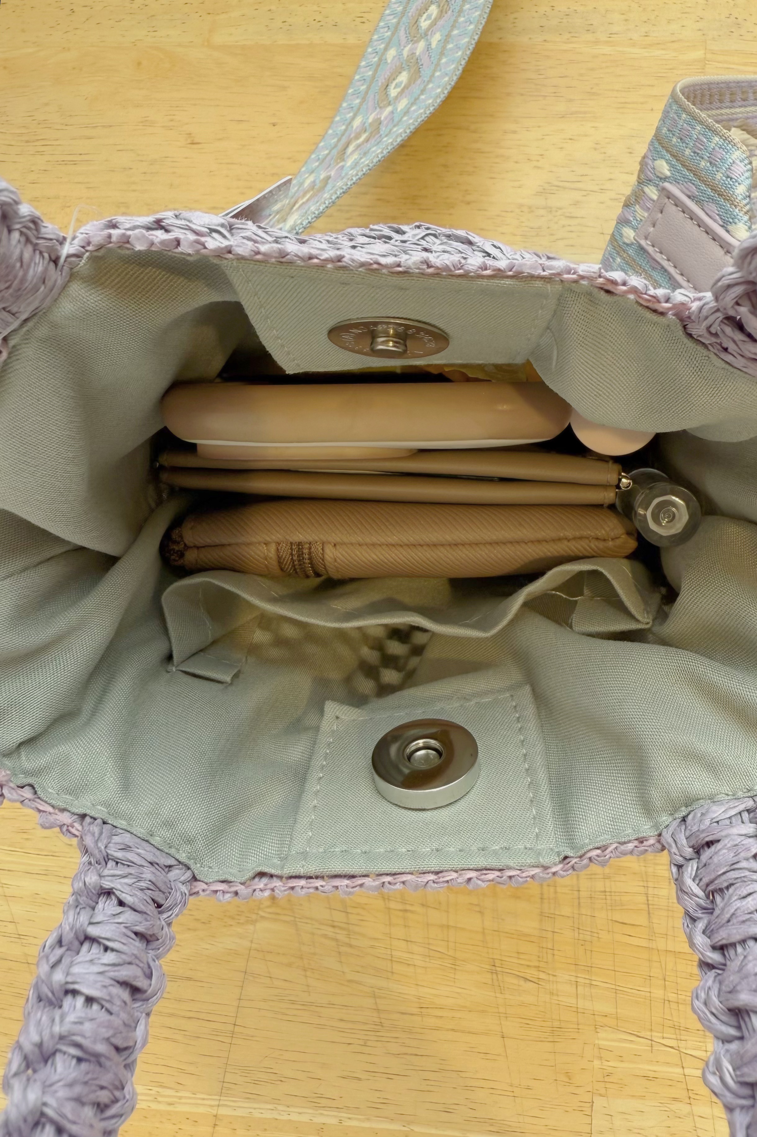 藤編刺繡斜帶小袋