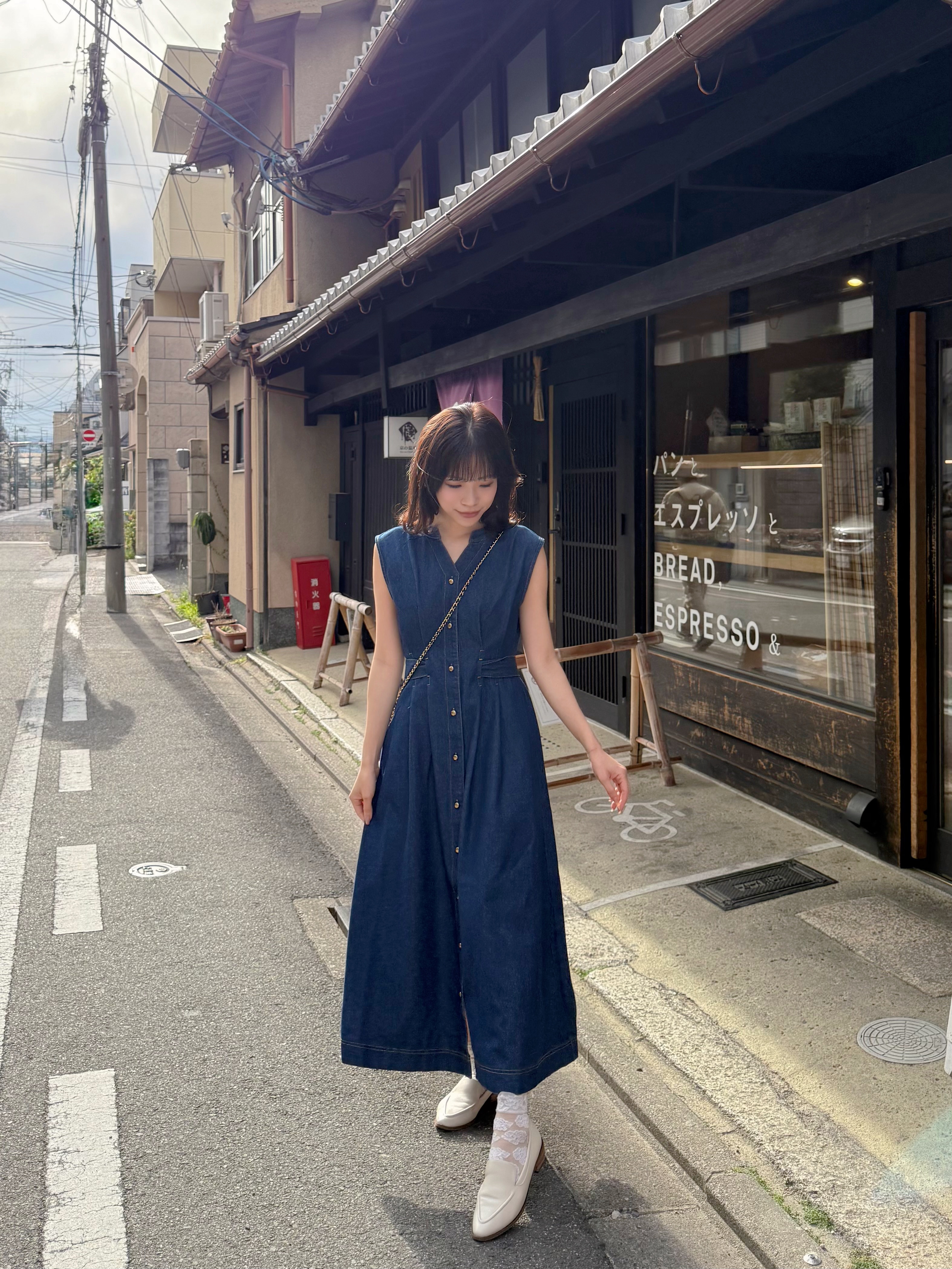 腰帶後蝴蝶結牛仔連身裙