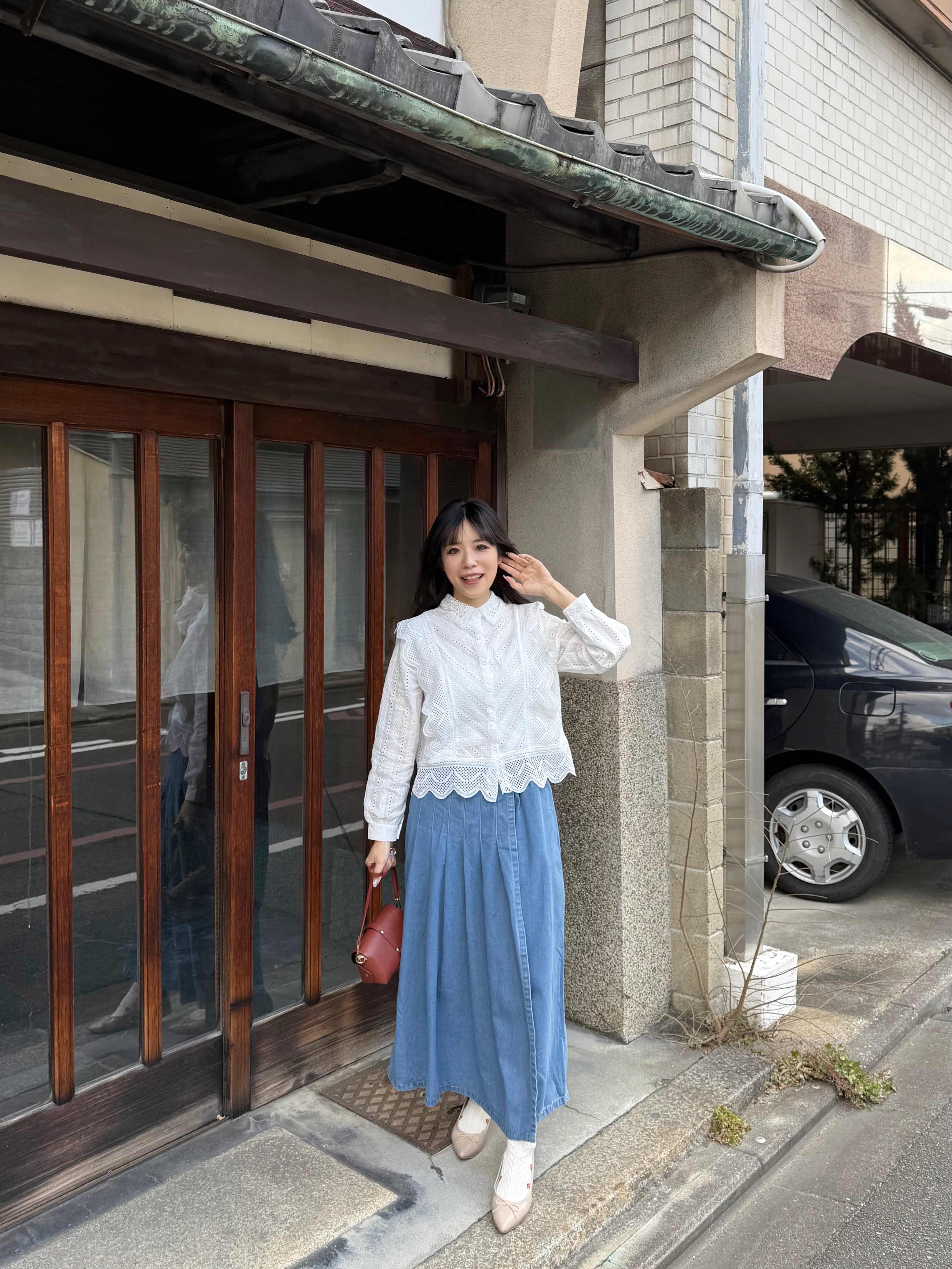 鏤空刺繡純綿恤衫