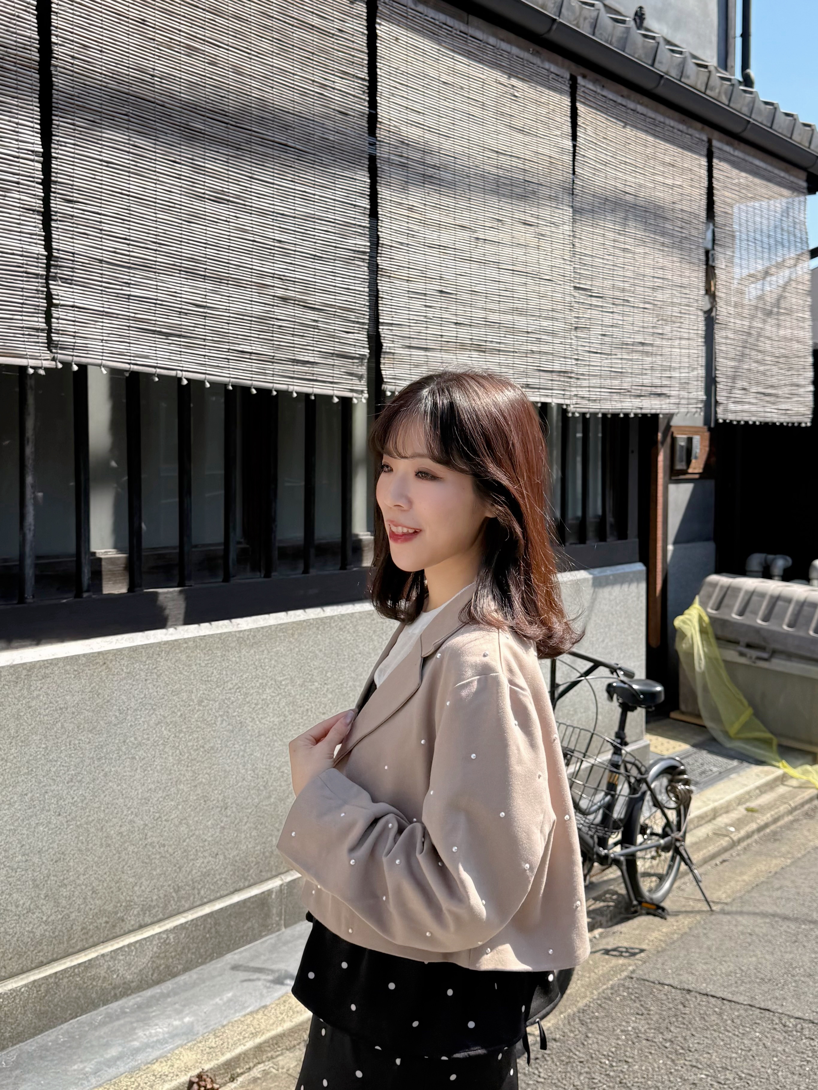 2色•珍珠點點短款西裝外套