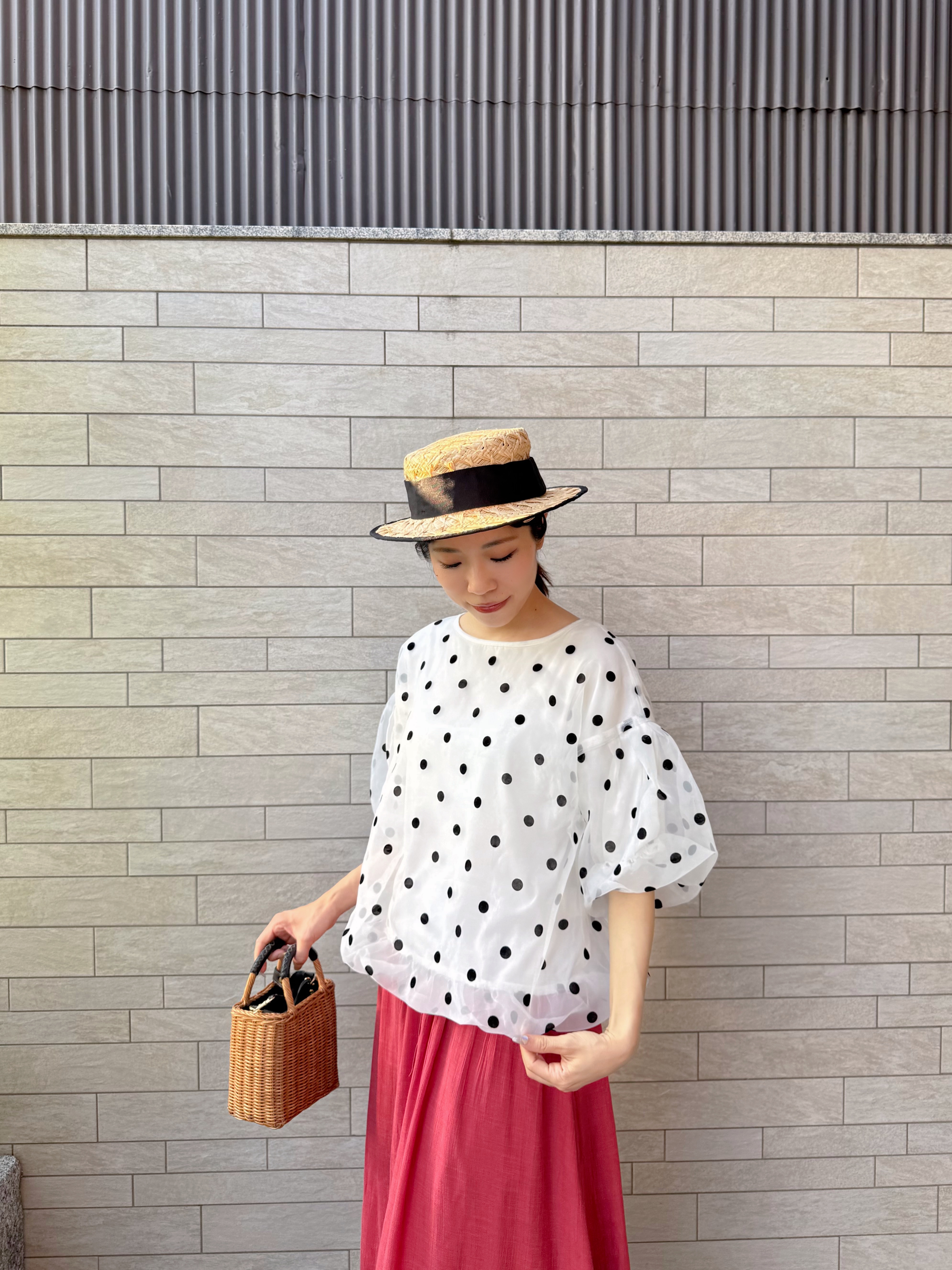 泡泡袖波點雪紡上衣