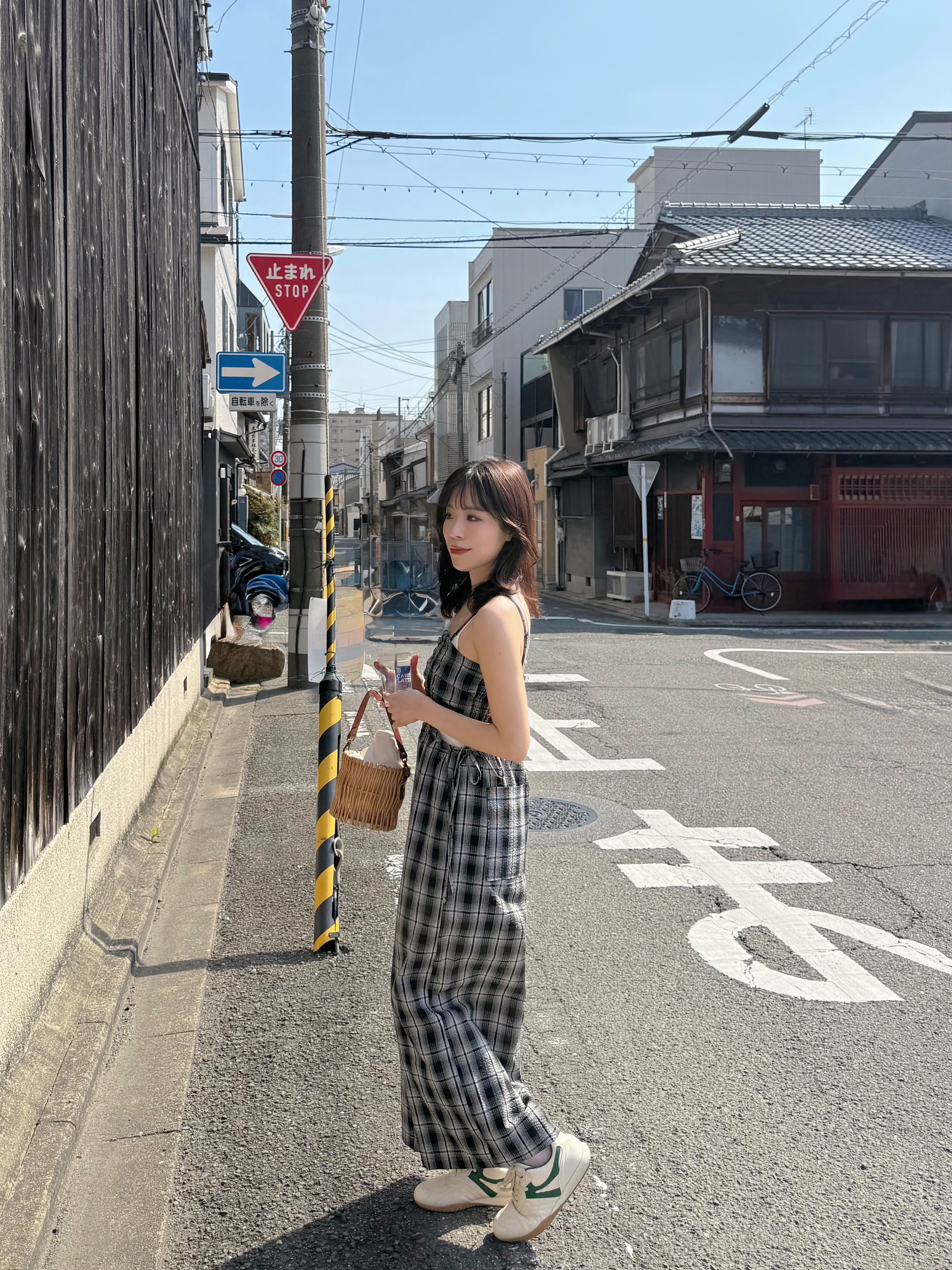 黑白格吊帶連身褲 + 髮圈套裝