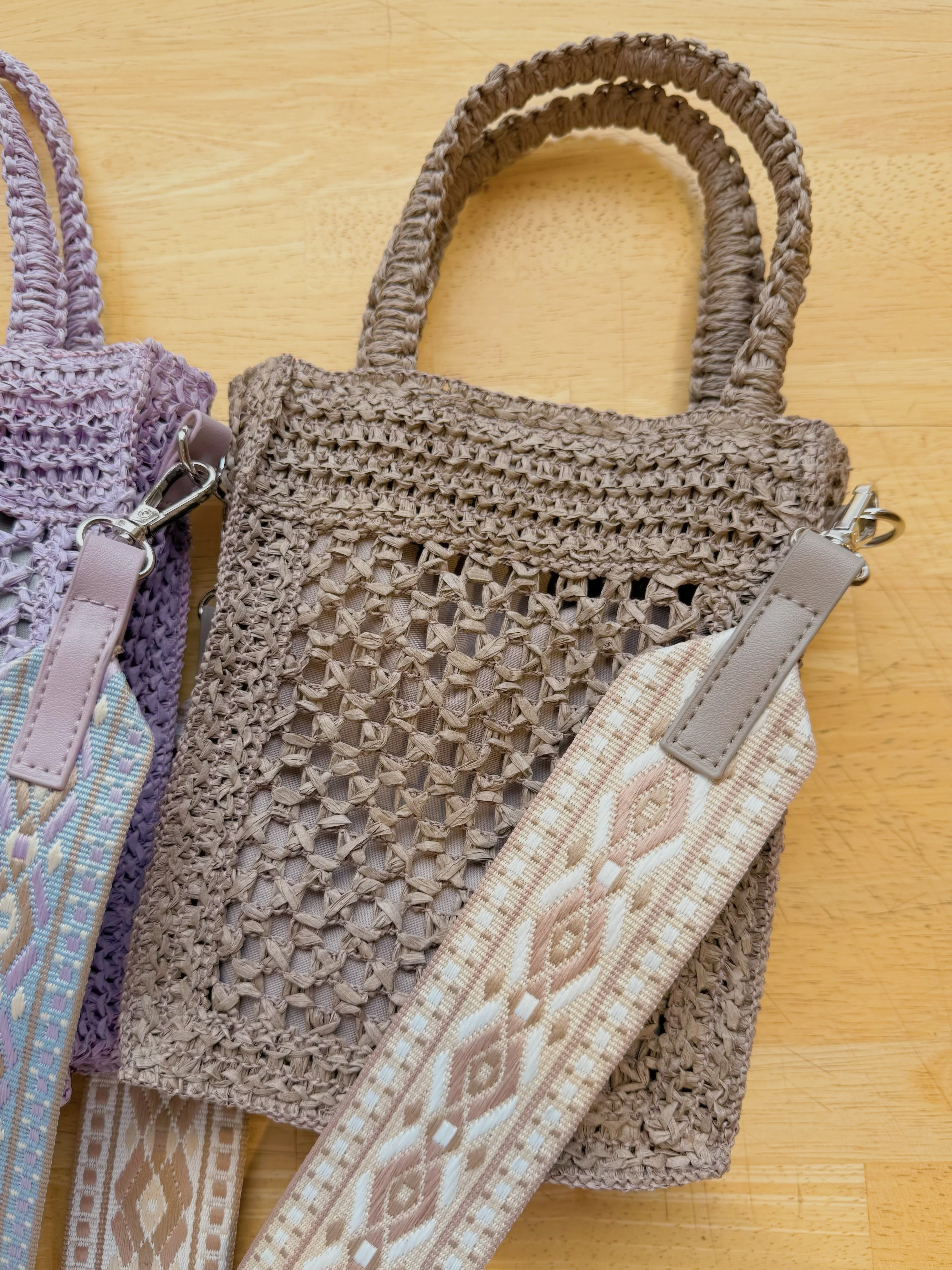 藤編刺繡斜帶小袋