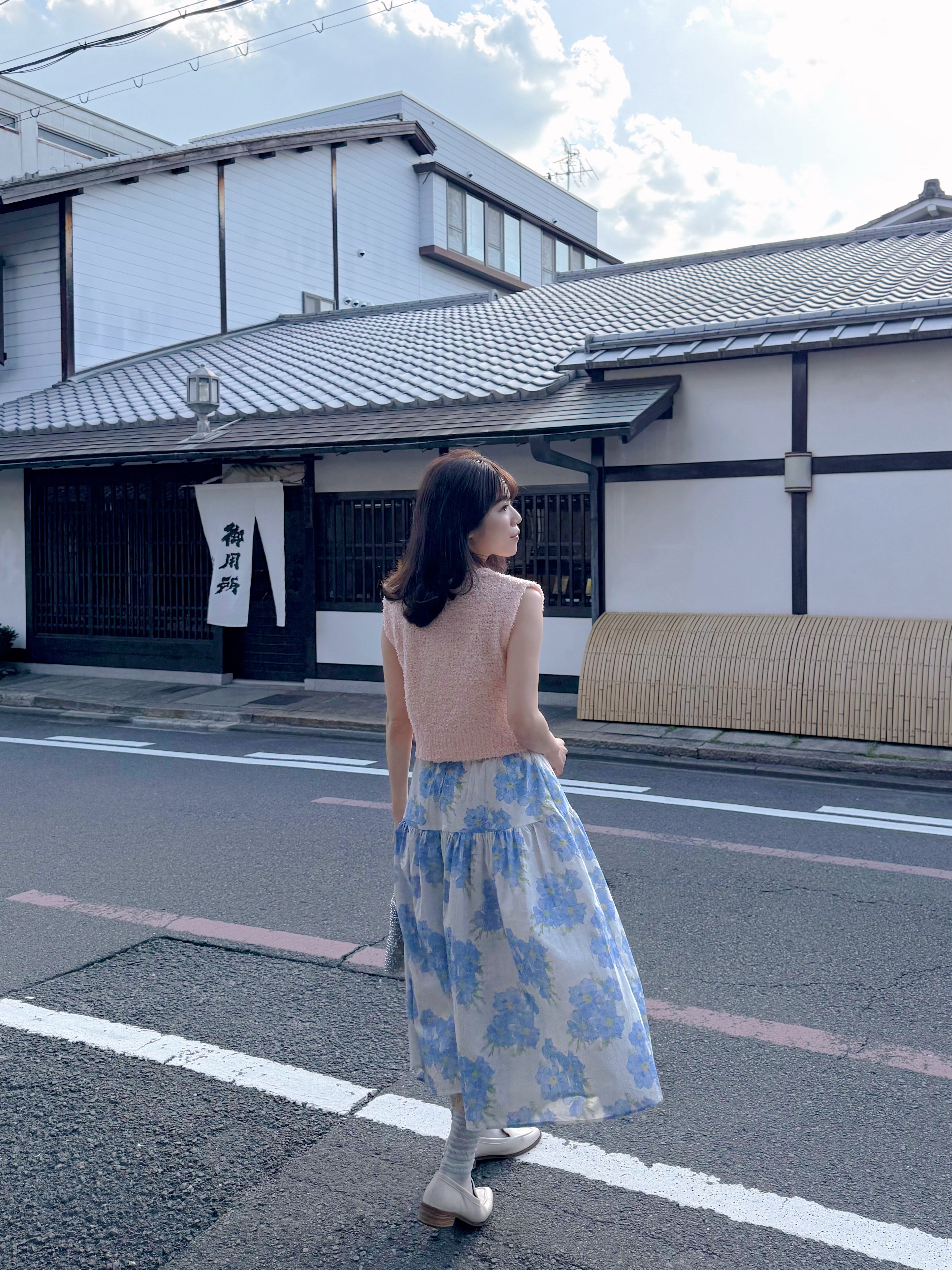 淡粉色銀扣Tweed背心