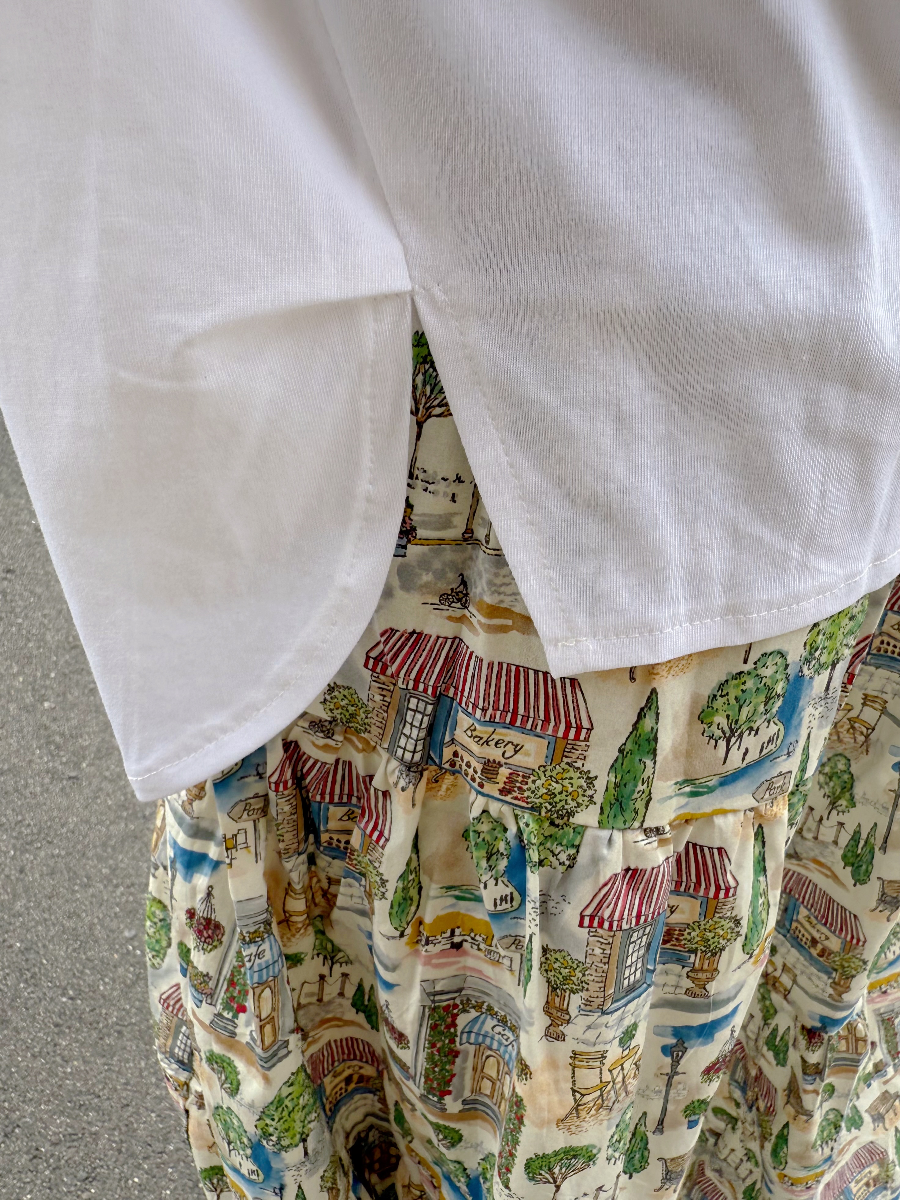 基礎款淨色花瓣手袖綿上衣