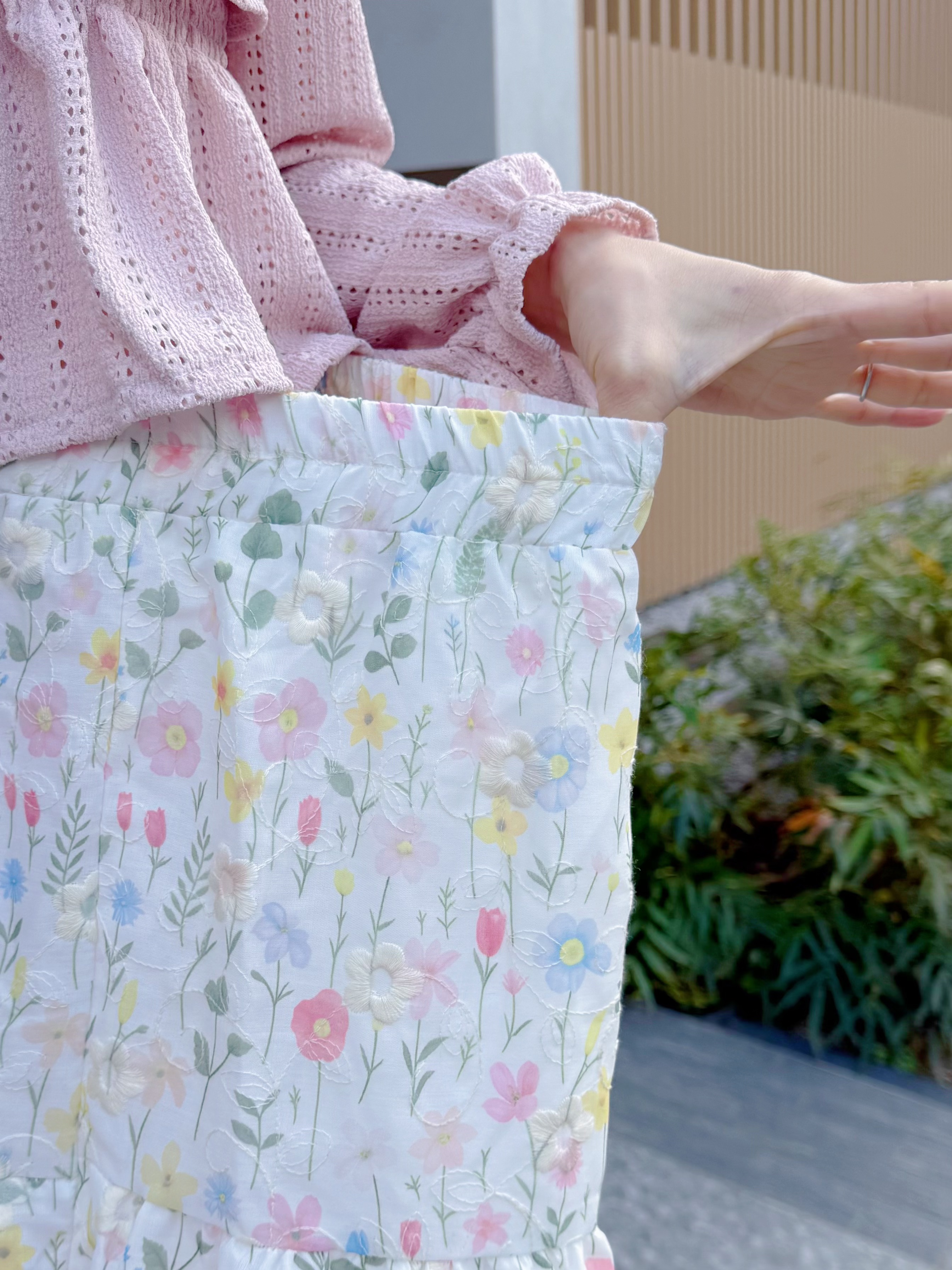 水彩花蕾絲刺繡半身裙