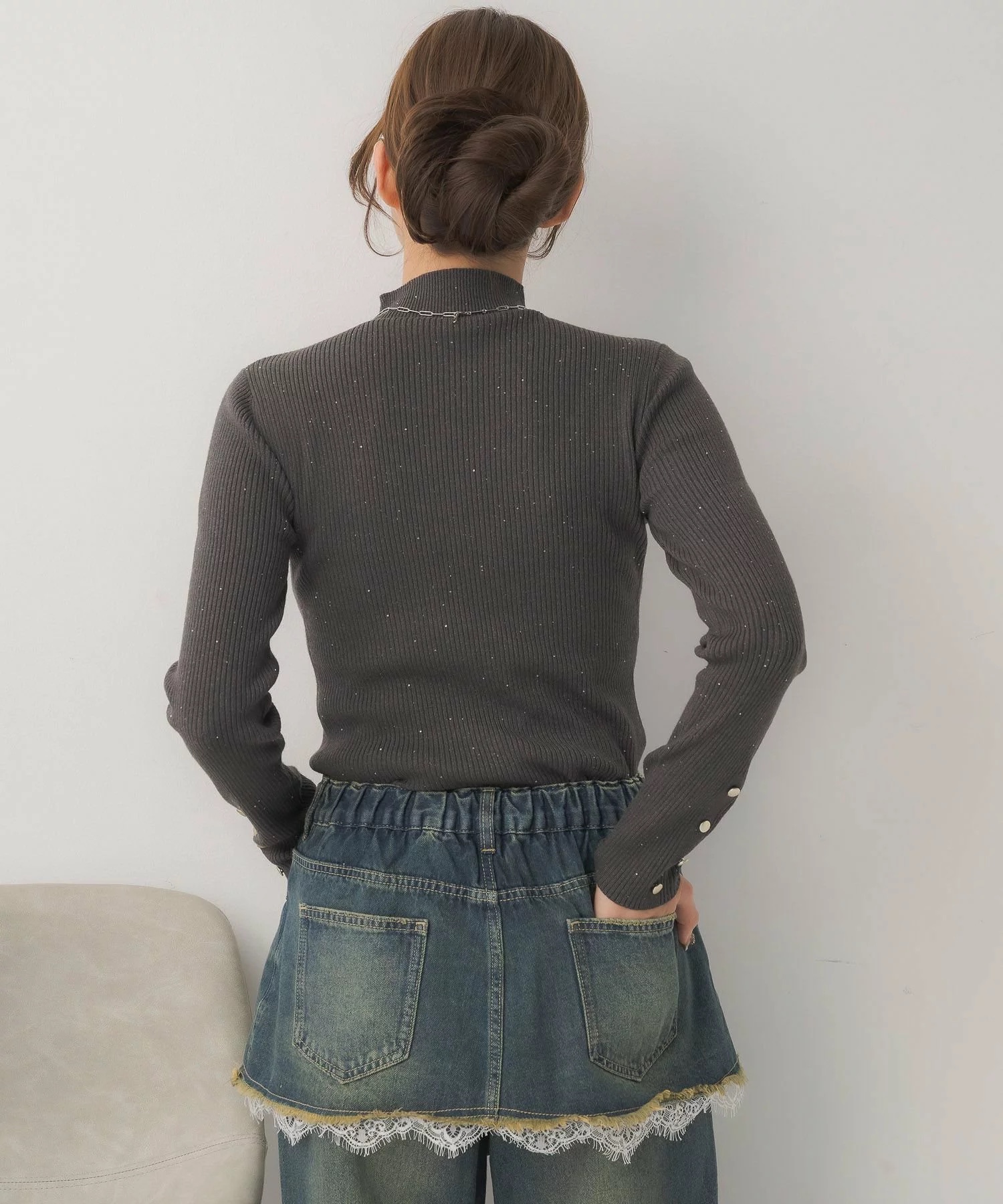 閃閃/ 淨色啞色扣閃閃企領針織