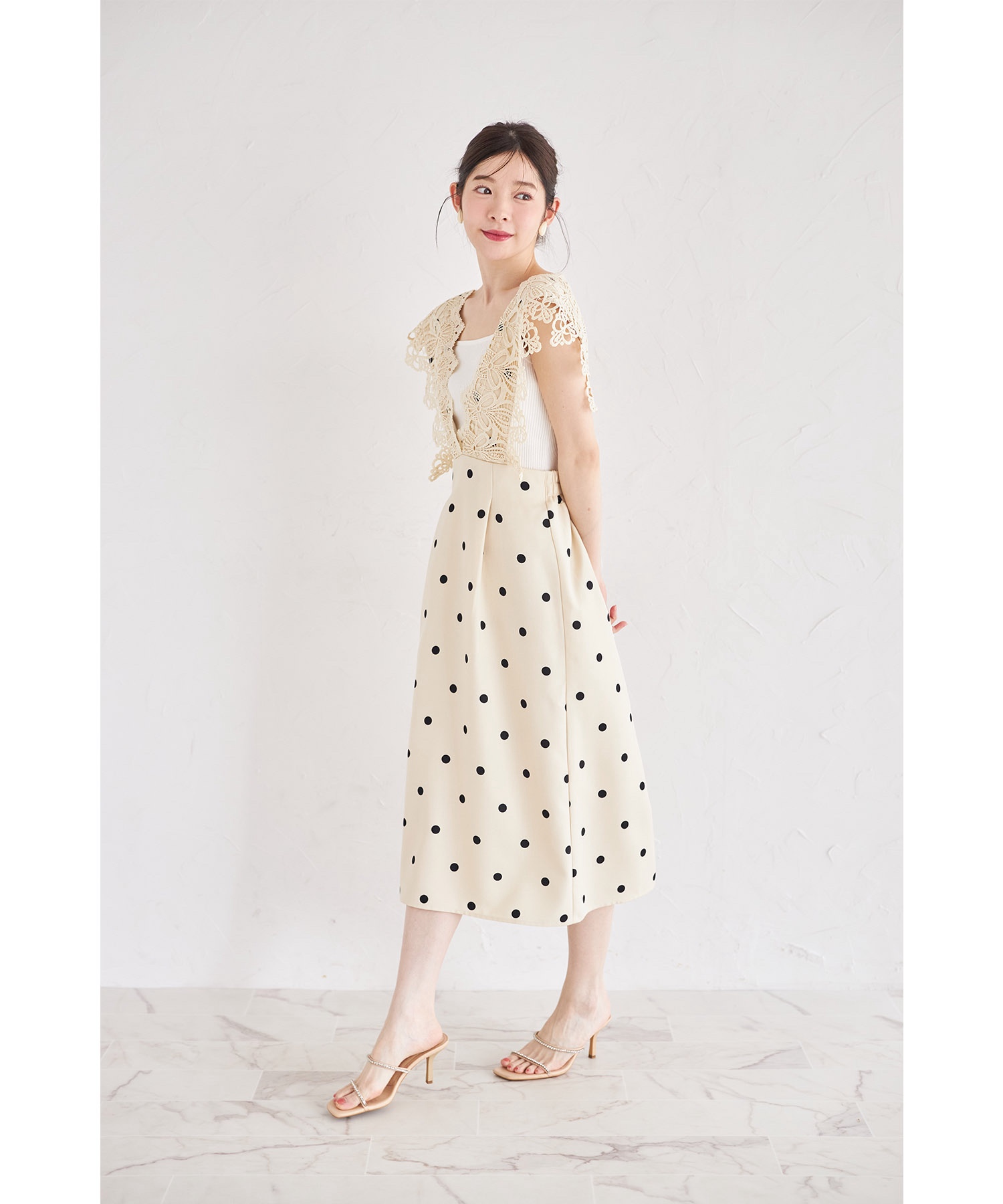 蕾絲波點背心連身裙