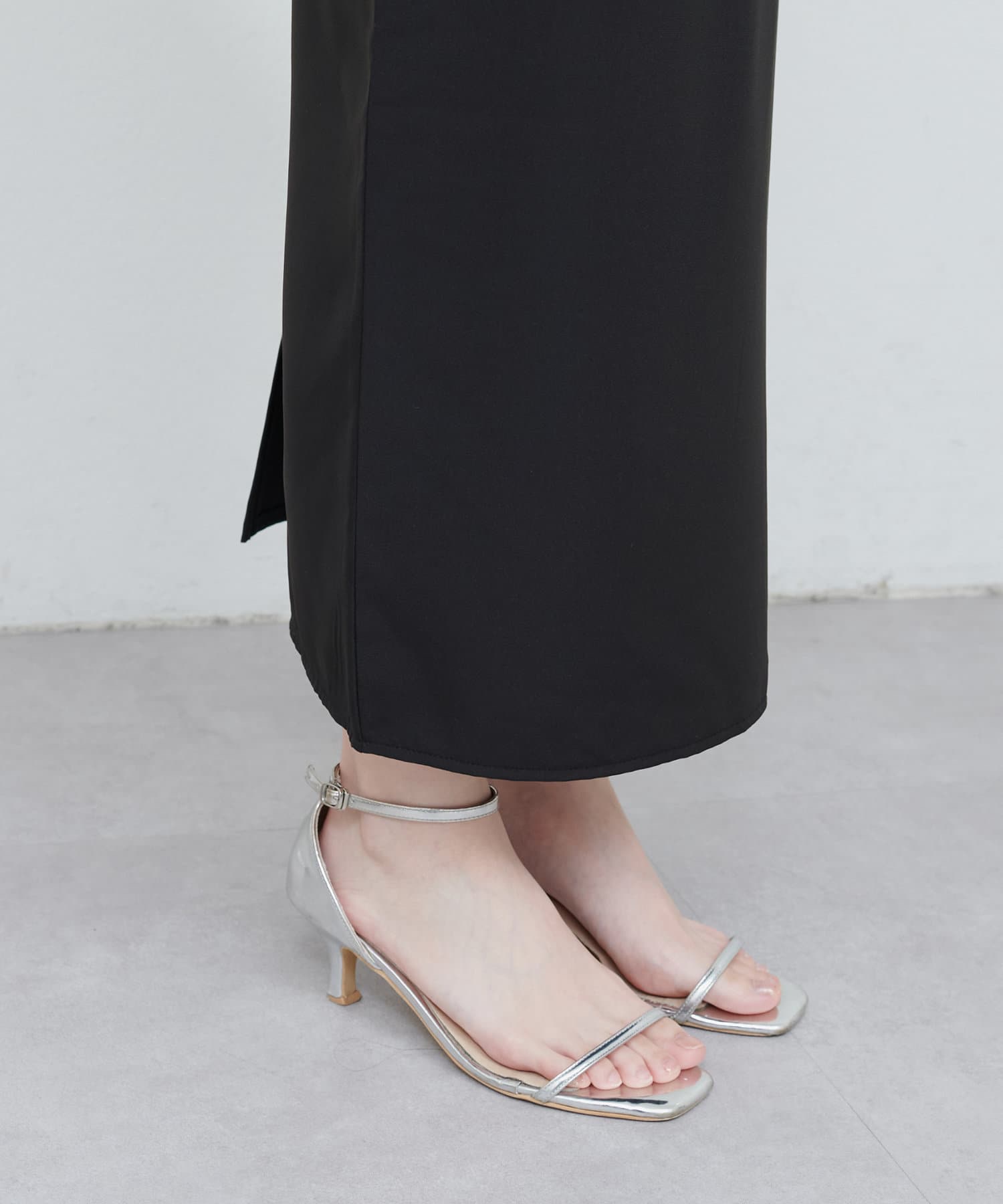 V領有袋雪紡背心連身裙