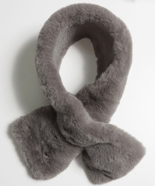 柔軟毛毛頸巾