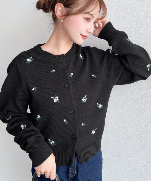3色•M-L碼•花卉刺繡針織外套
