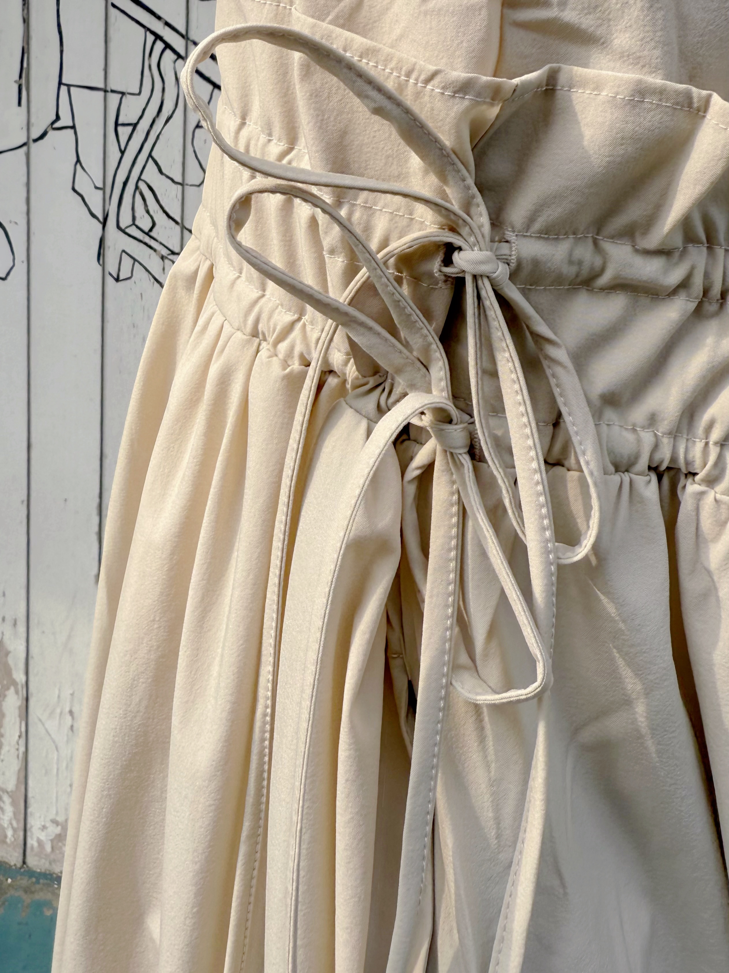 吊帶修腰A line雪紡連身裙