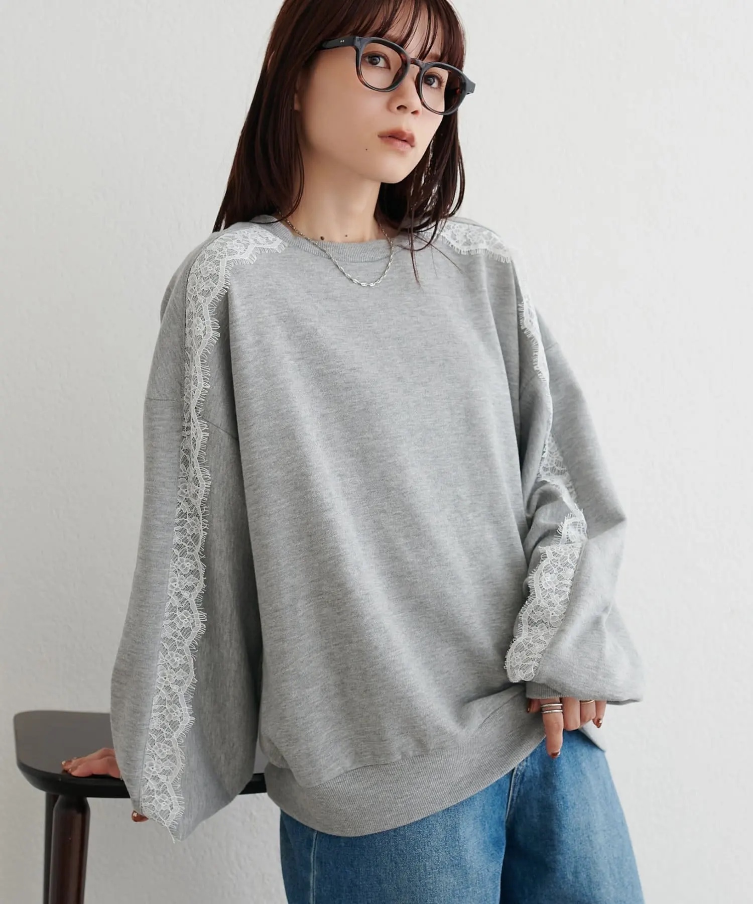 3色•Size M•蕾絲拼接圓領衛衣