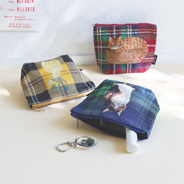 松尾Miyuki貓貓刺繡英倫格拉鍊小袋