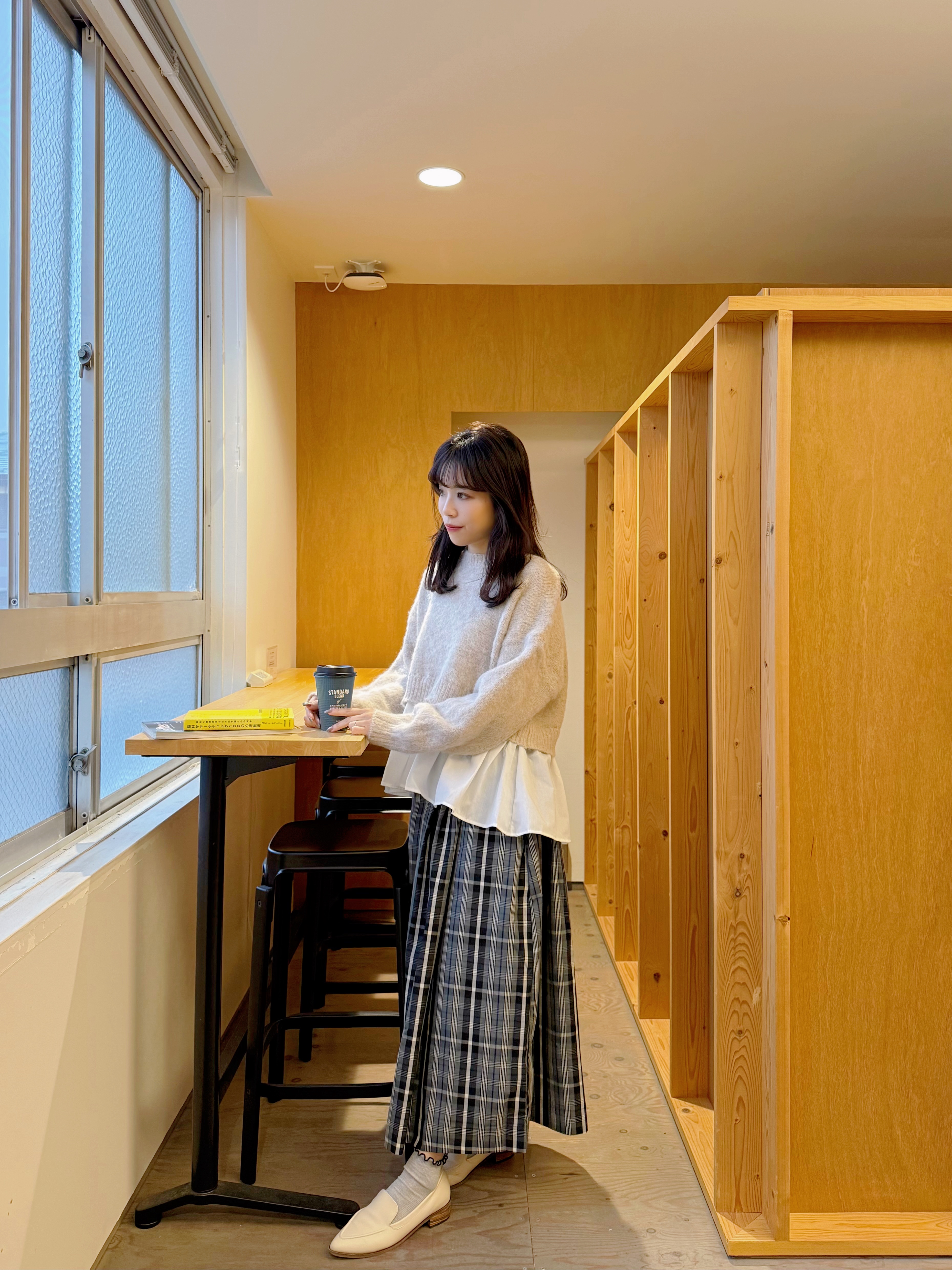 2色•絲絨蝴蝶結傘擺冷衫