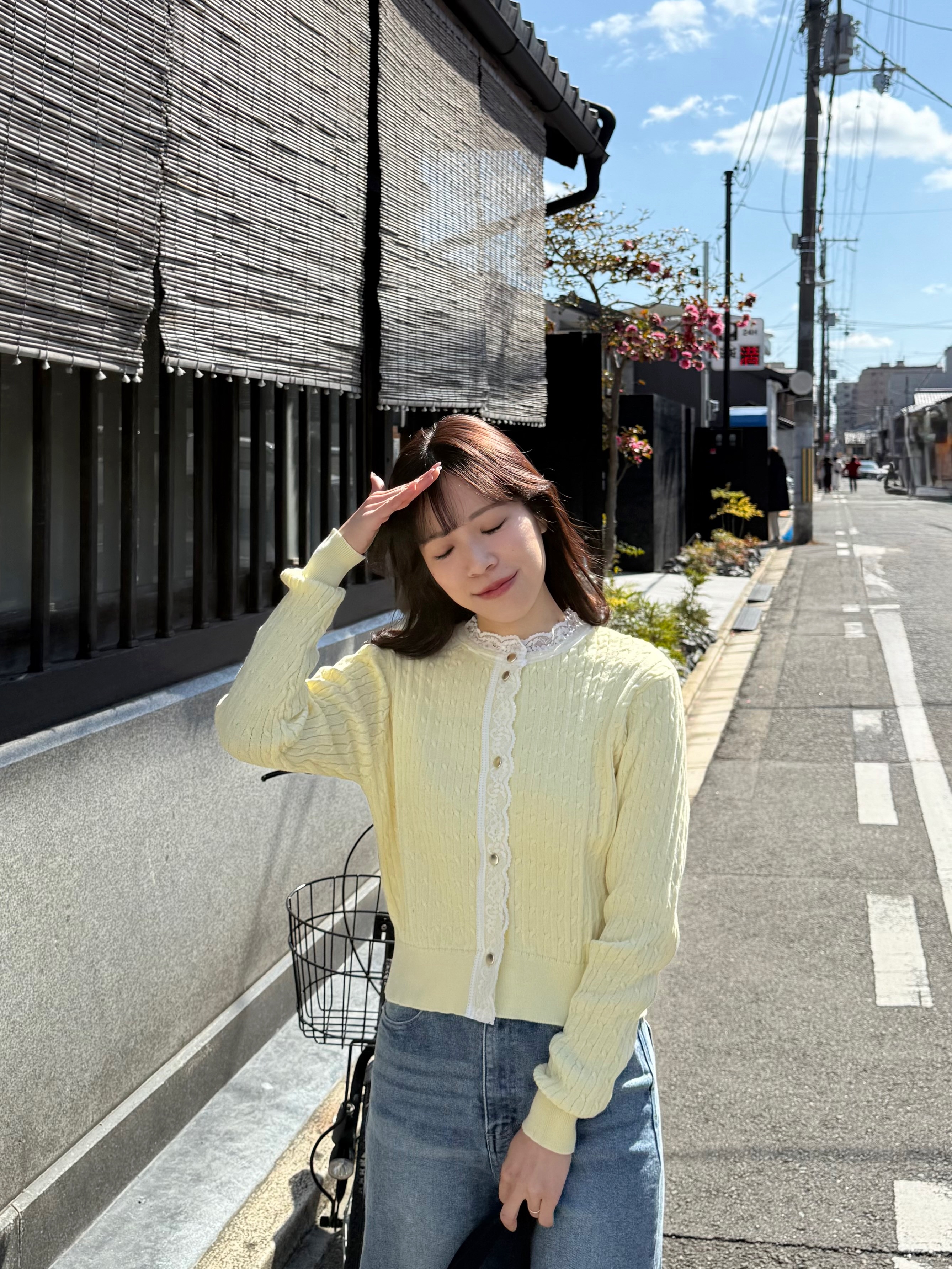 3色•蕾絲企領麻花針織外套