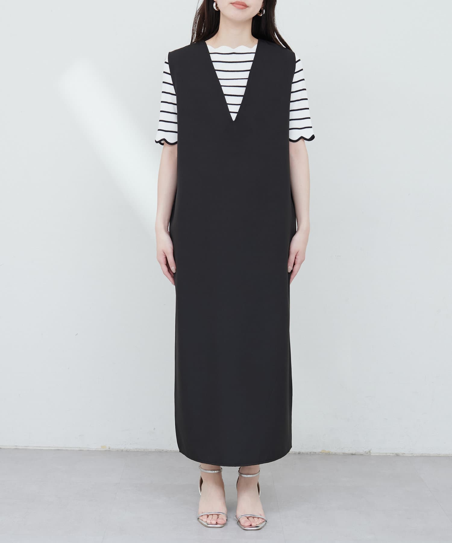 V領有袋雪紡背心連身裙