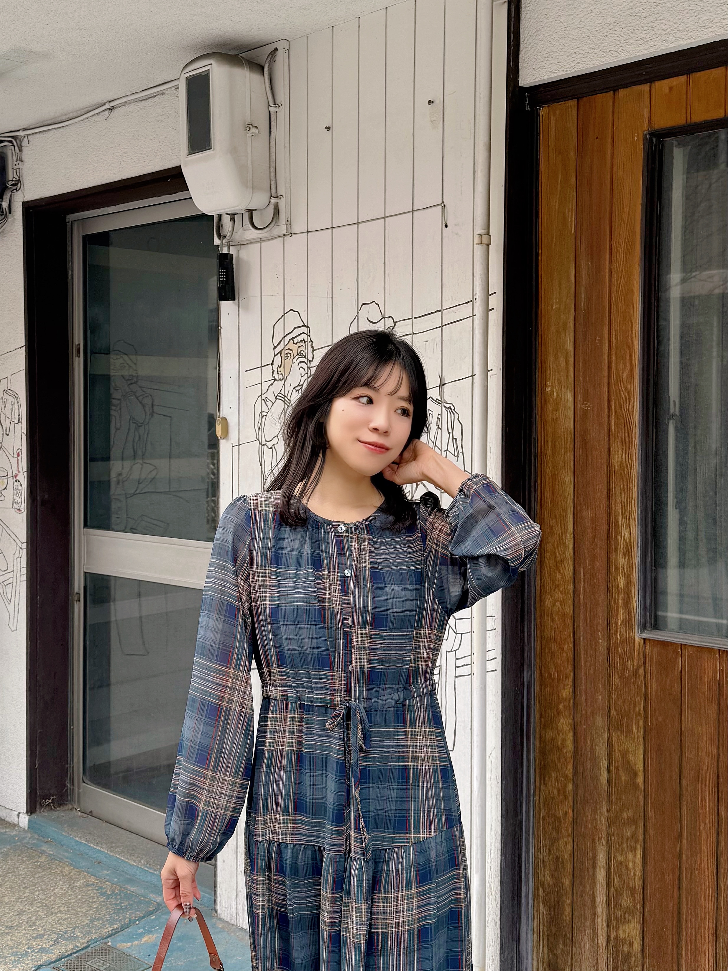 英文格雪紡連身裙