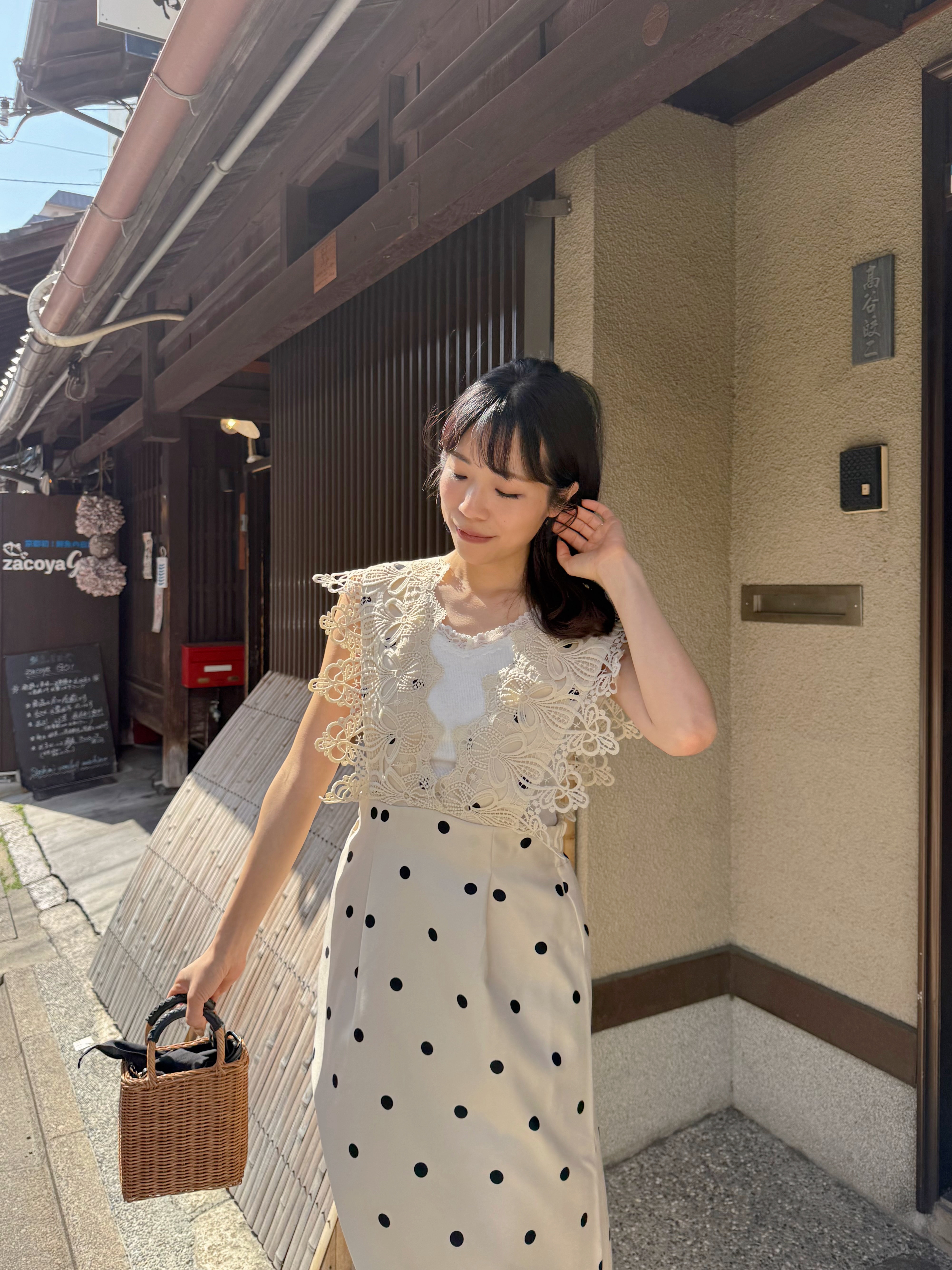 蕾絲波點背心連身裙