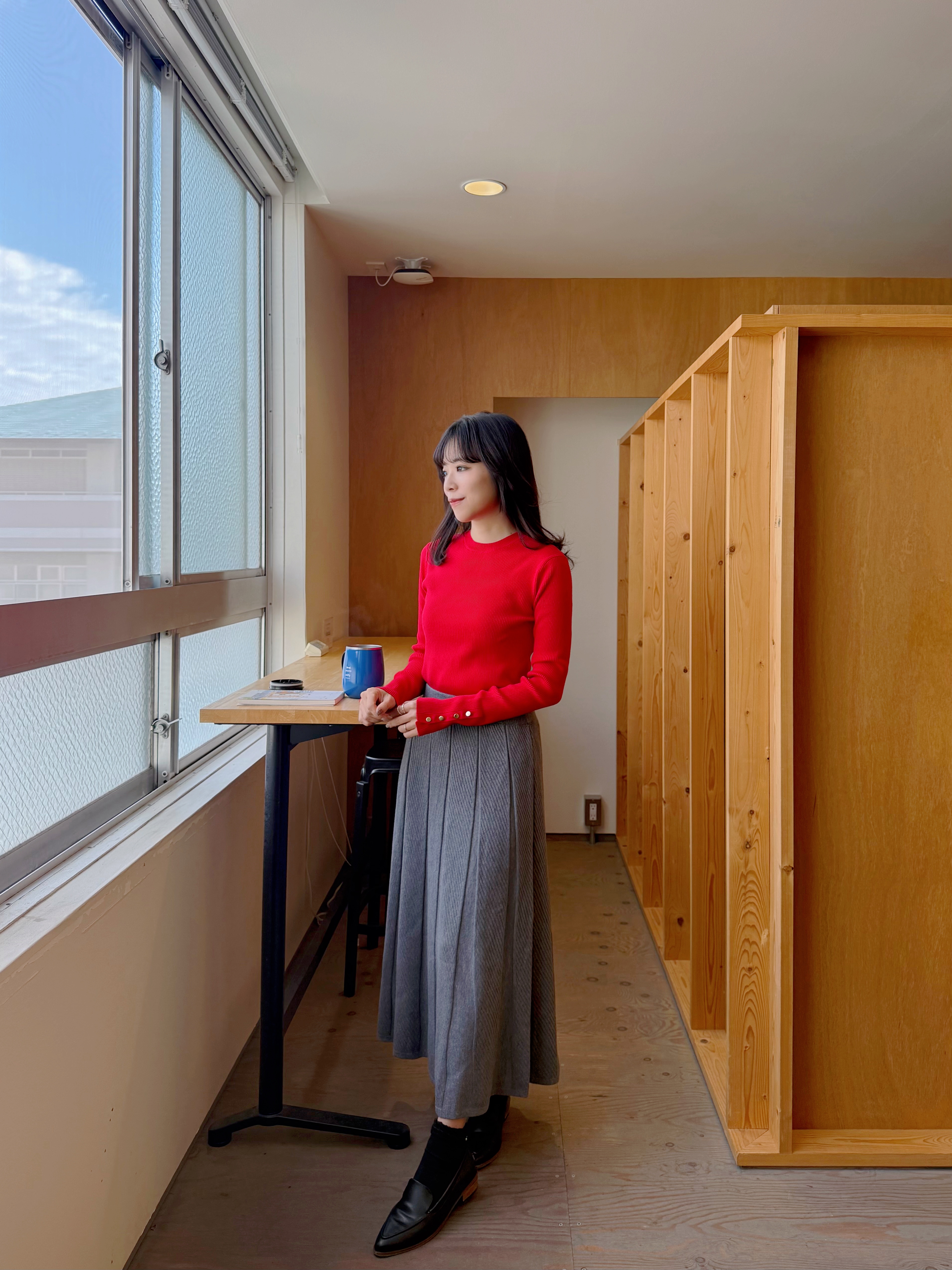 16色•金扣手袖圓領針織上衣