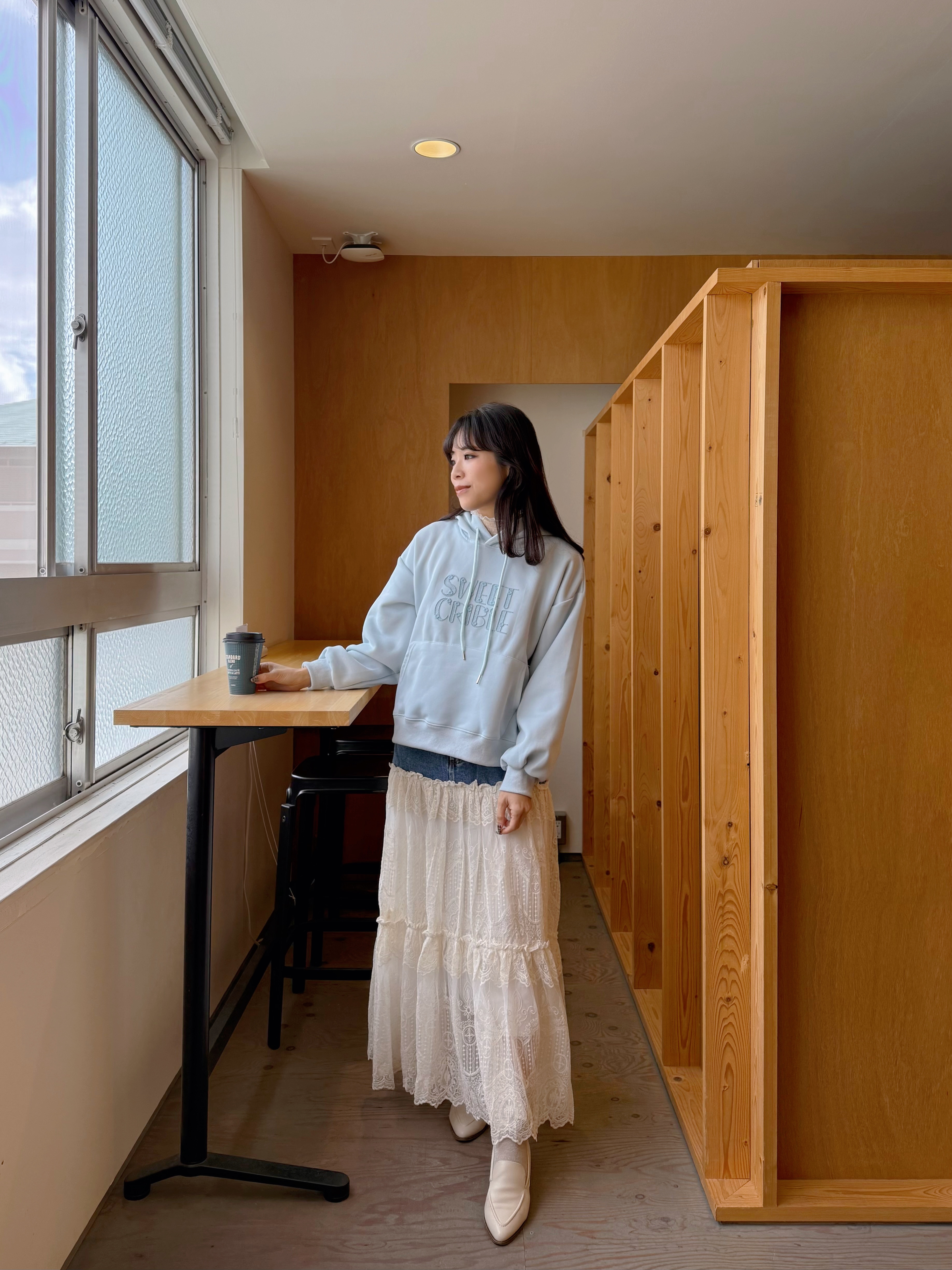 字母刺繡無加厚連帽衛衣