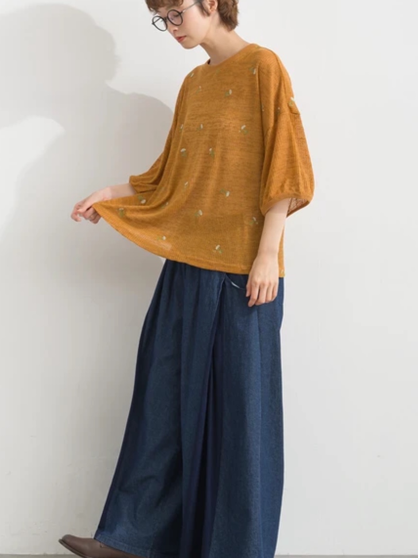 3色• 7分袖刺繡薄款上衣
