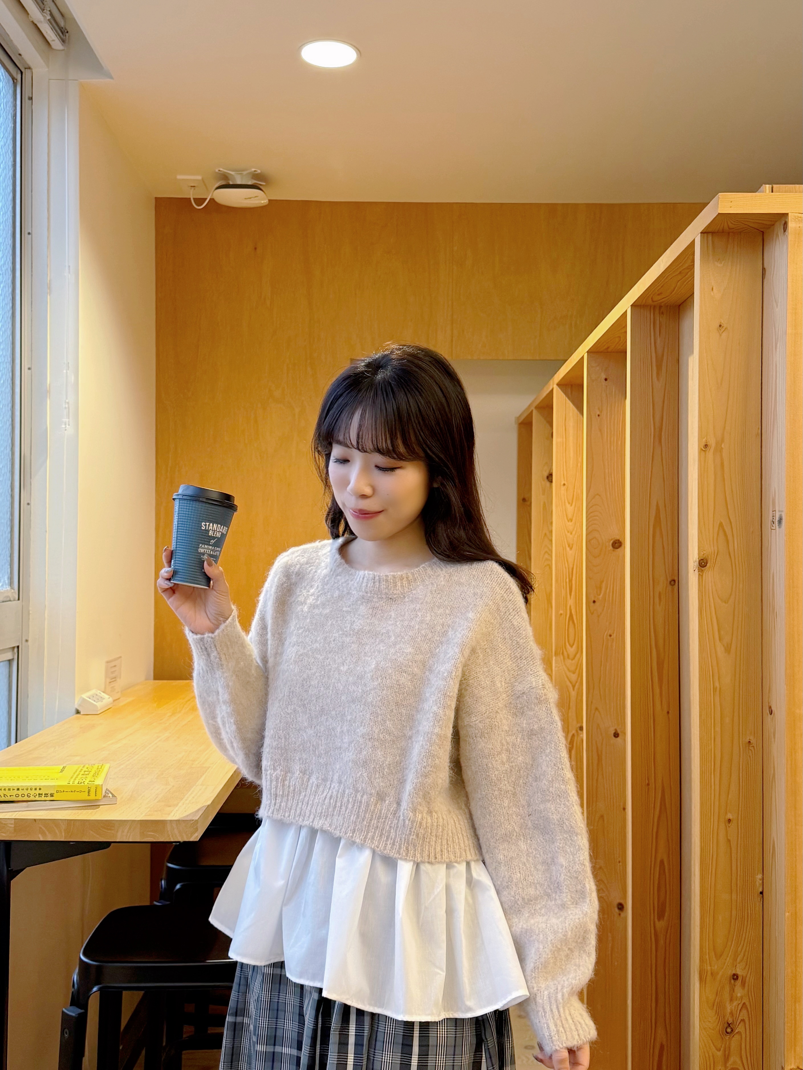 2色•絲絨蝴蝶結傘擺冷衫