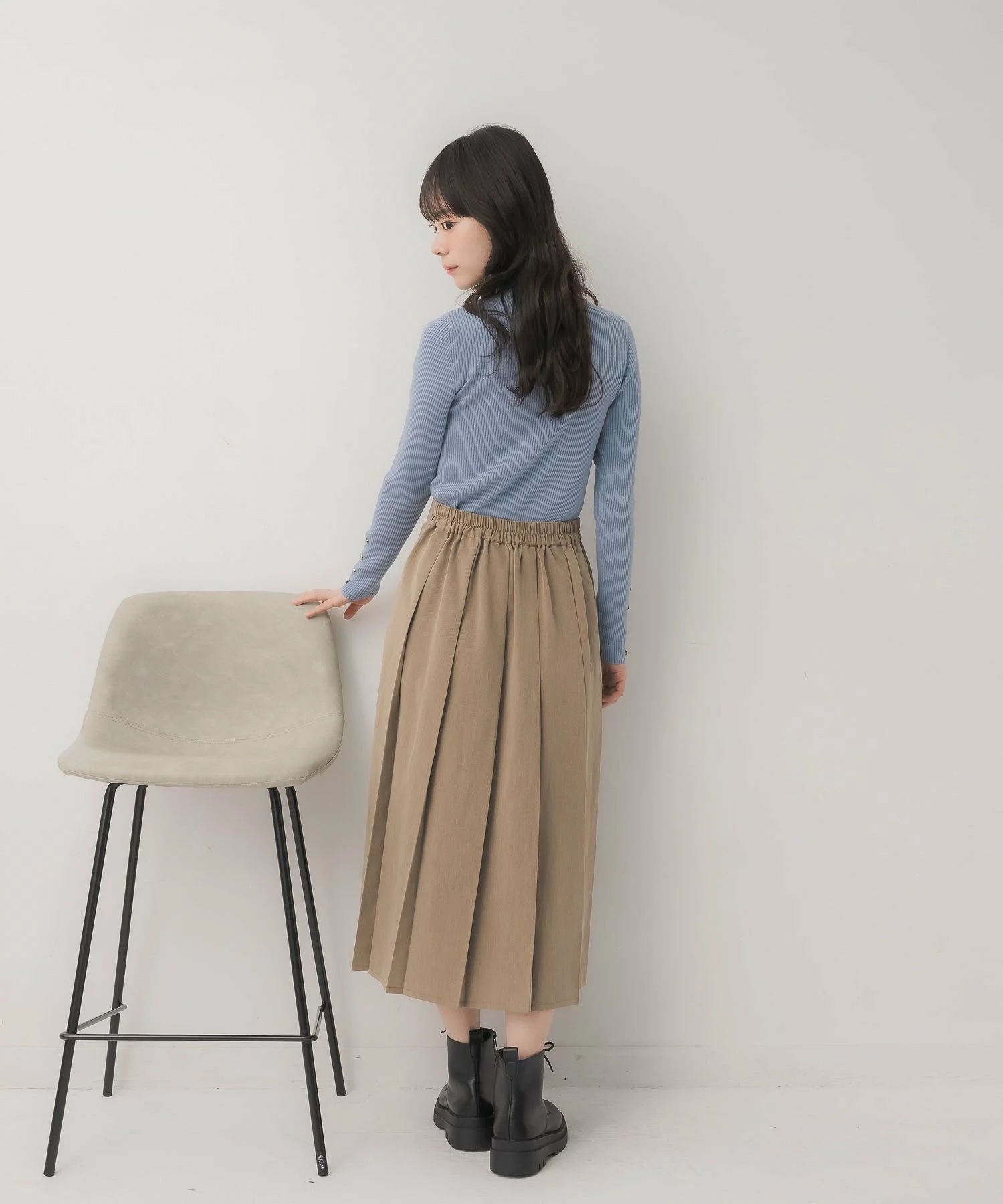 閃閃/ 淨色啞色扣閃閃企領針織