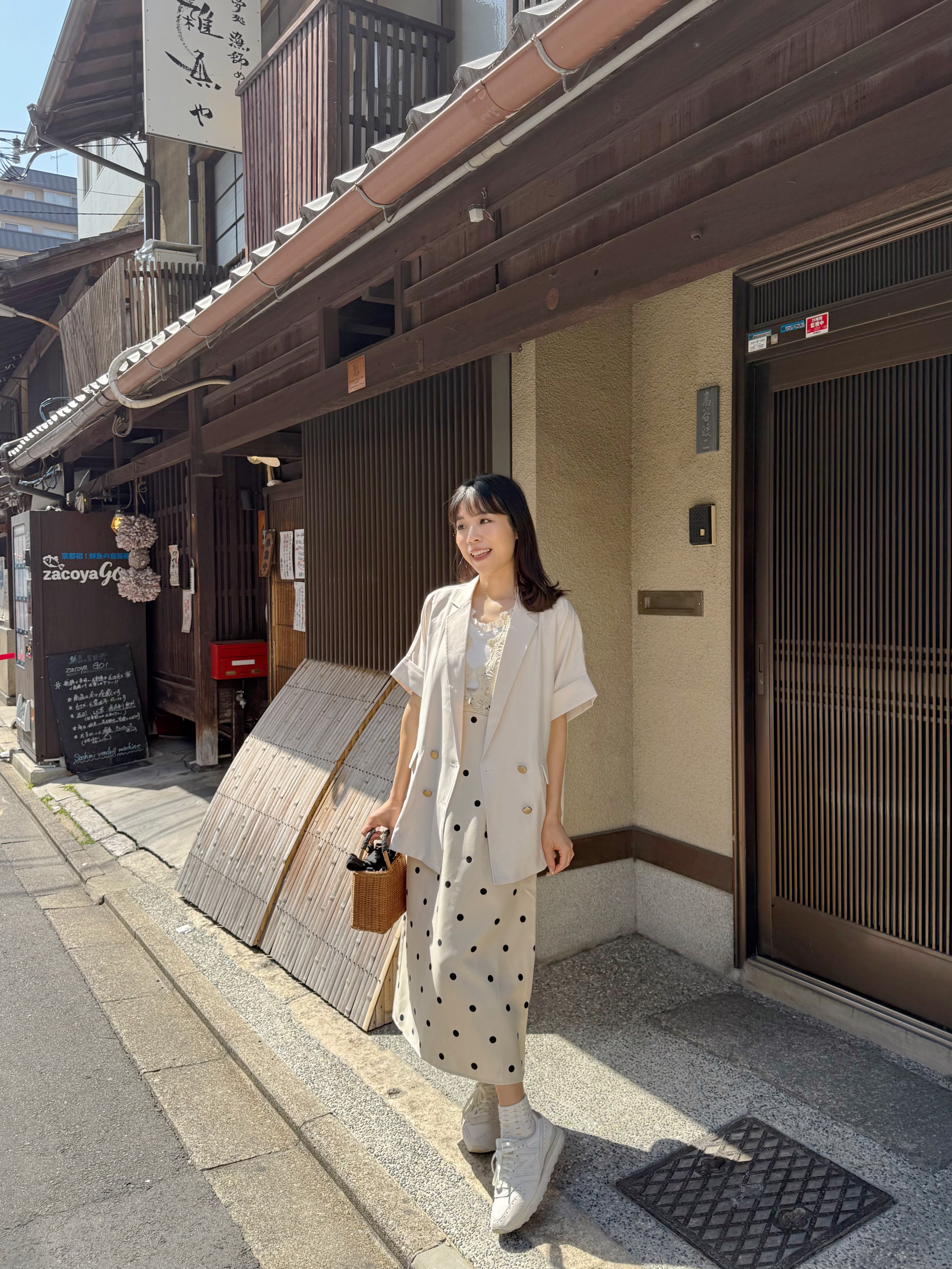 5分袖金扣西裝外套