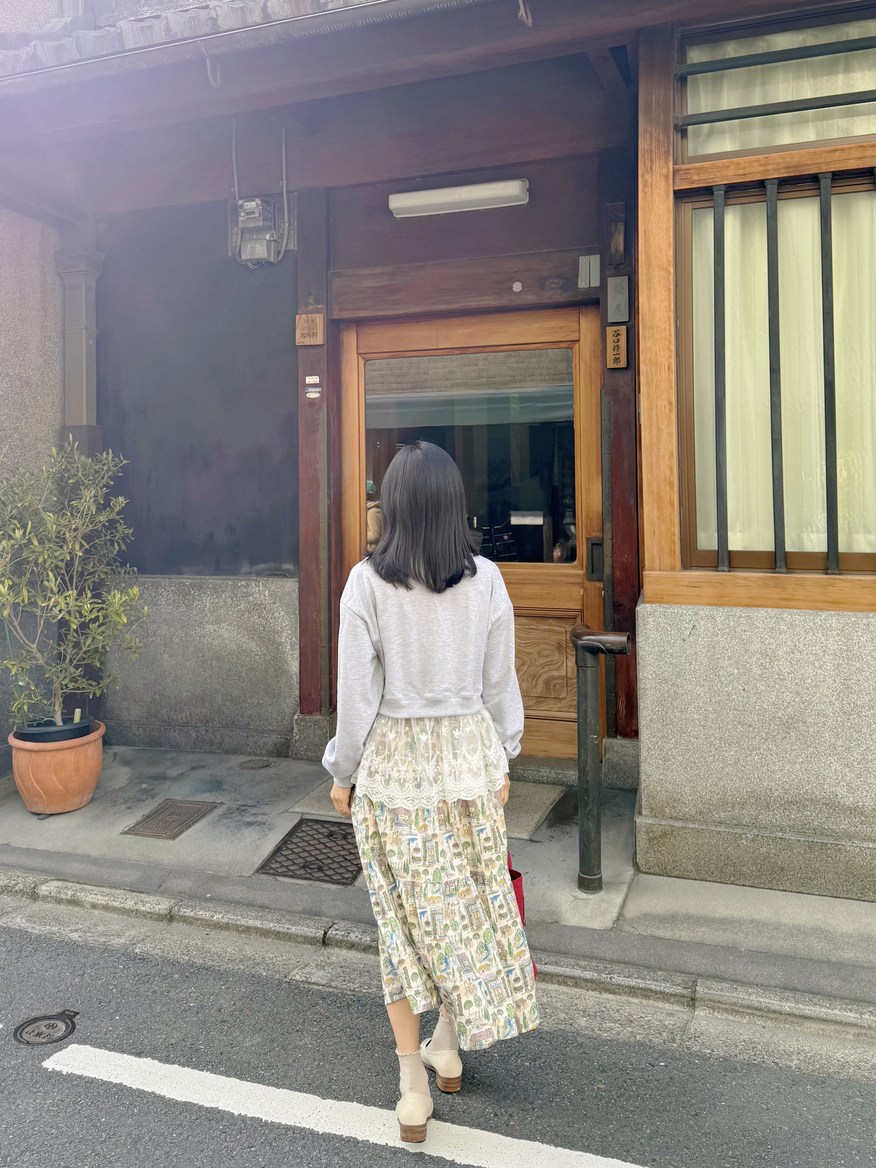 水彩風巴黎咖啡店印花綿質半身裙