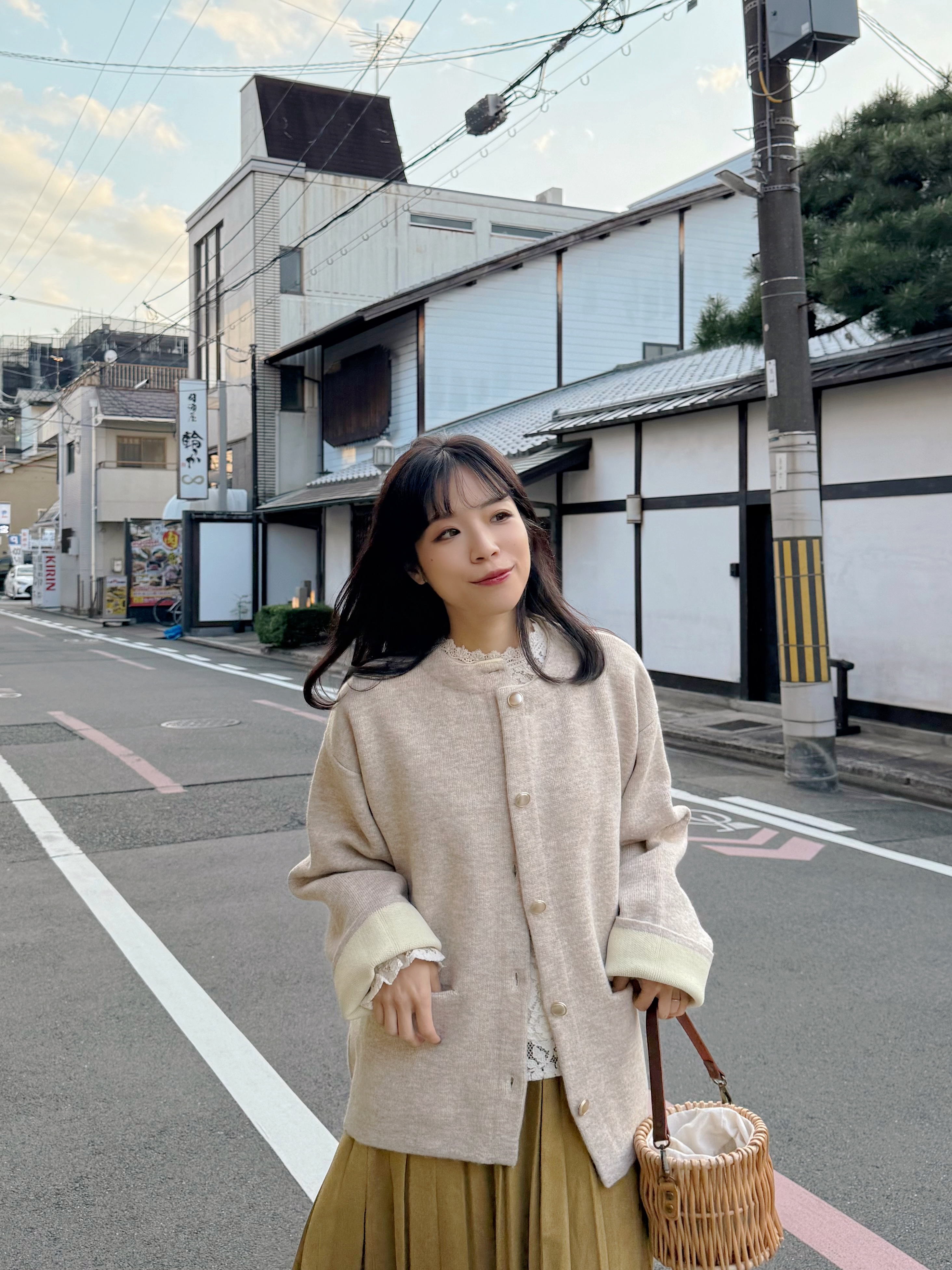 4色•拼色金扣中長款針織外套