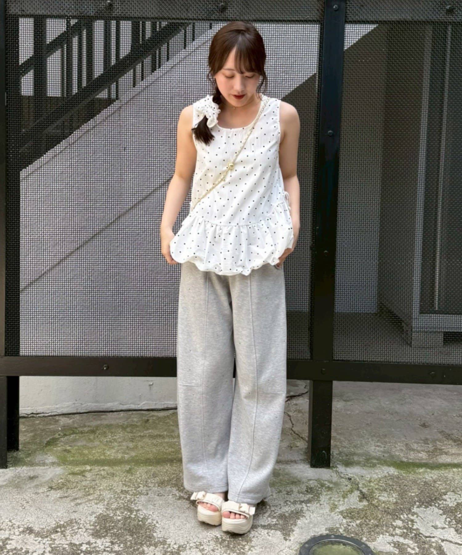 5色•淨色/ 波點泡泡擺背心