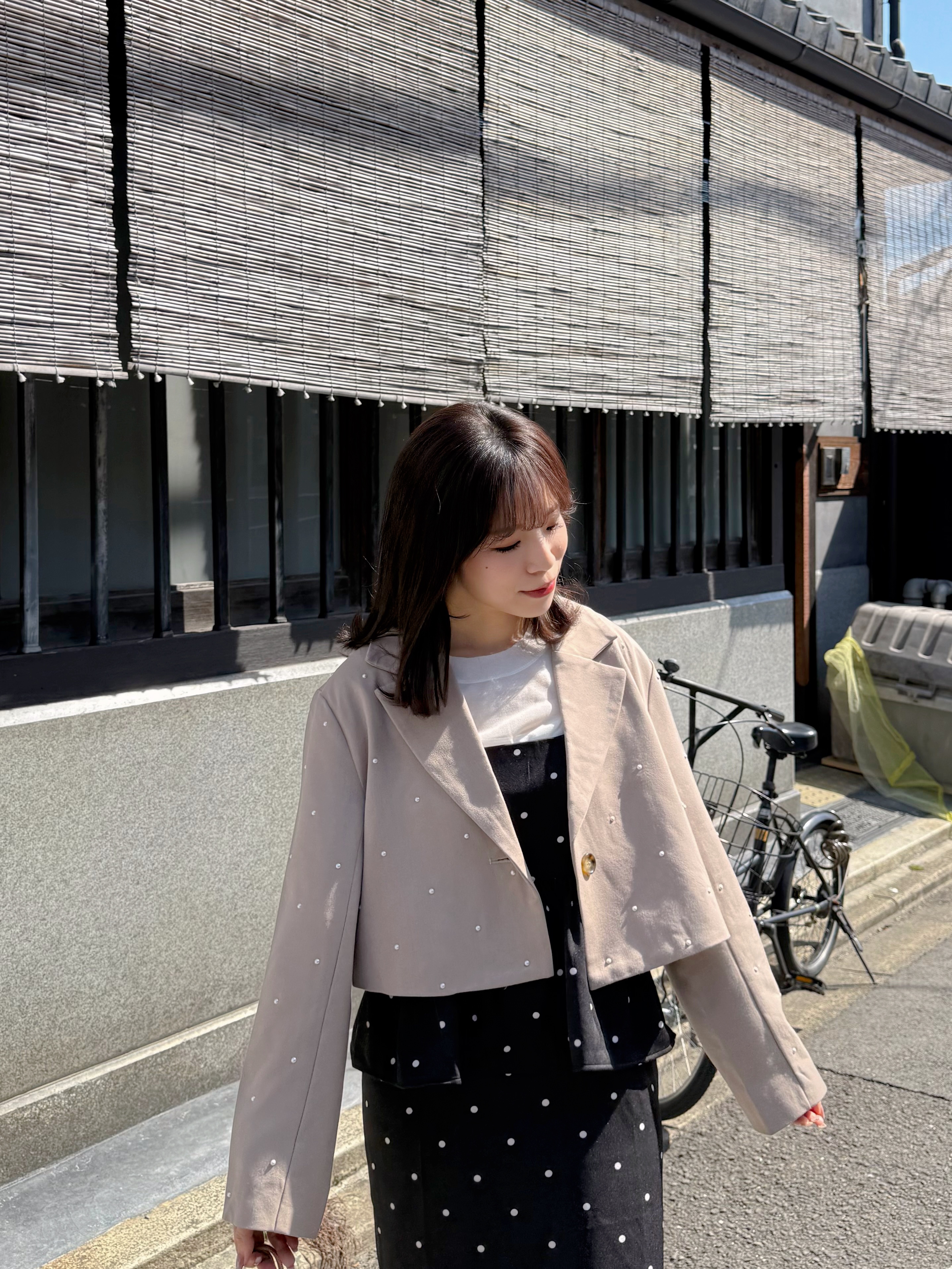 2色•珍珠點點短款西裝外套