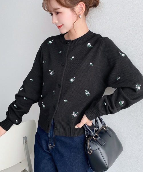 3色•M-L碼•花卉刺繡針織外套