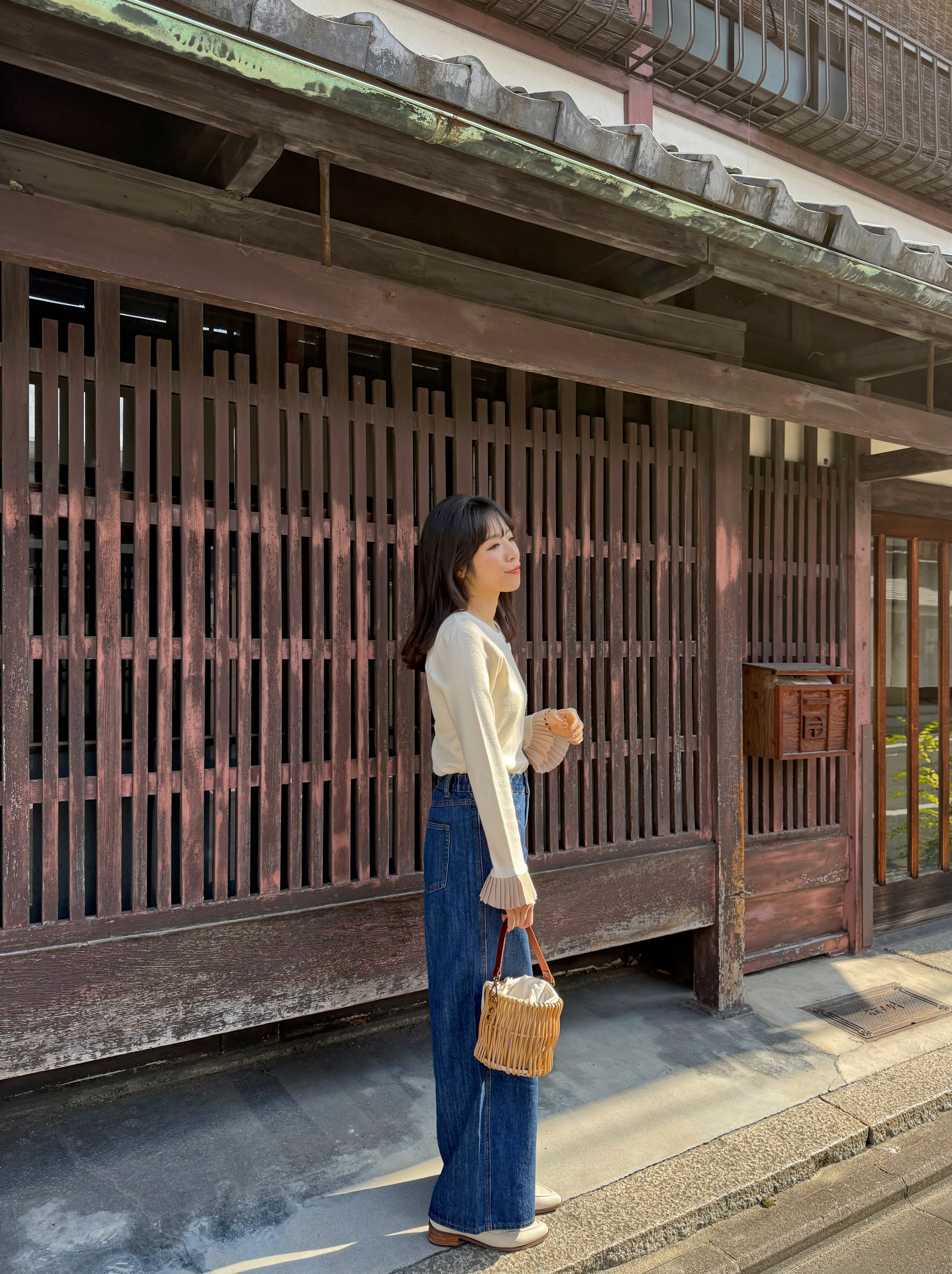 3色•拼色百褶袖口針織上衣