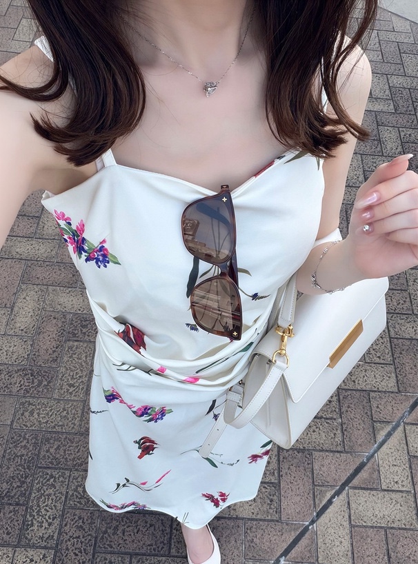 連身裙