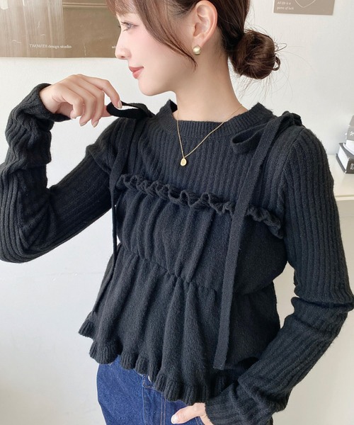 吊帶針織背心 + 長袖上衣