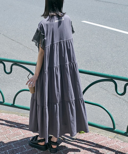 連身裙