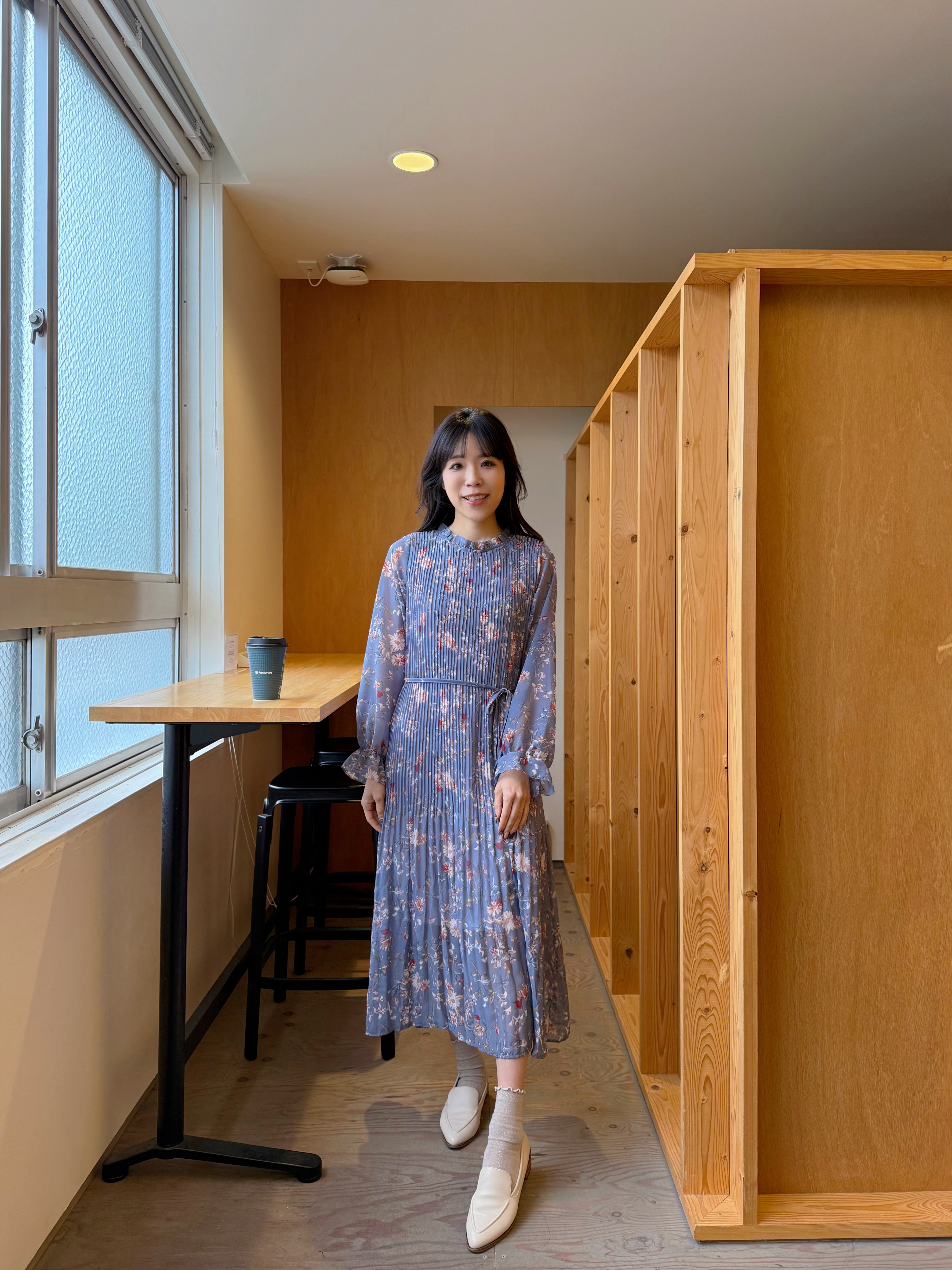 百褶印花雪紡蝴蝶結腰帶連身裙