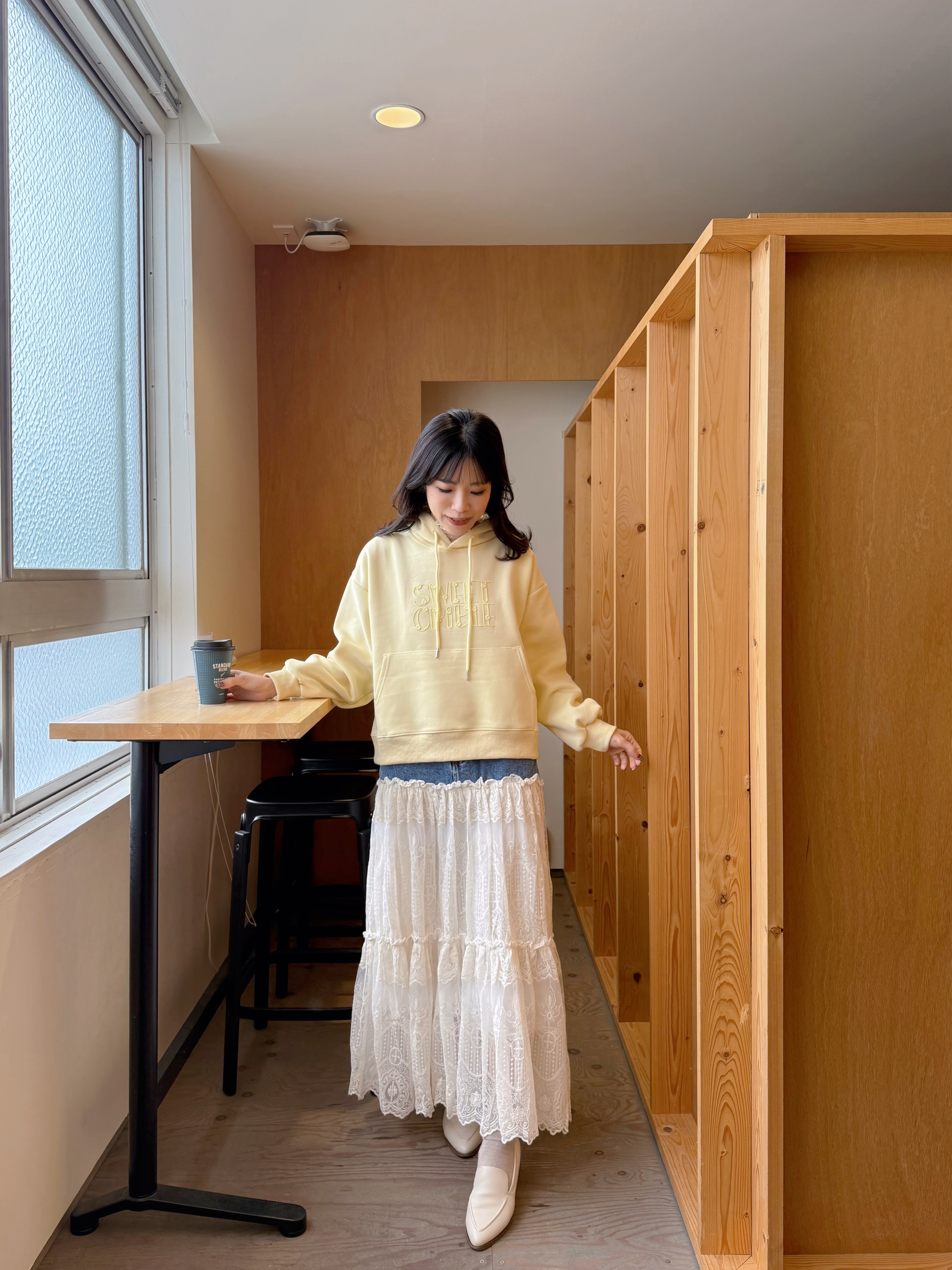 字母刺繡無加厚連帽衛衣