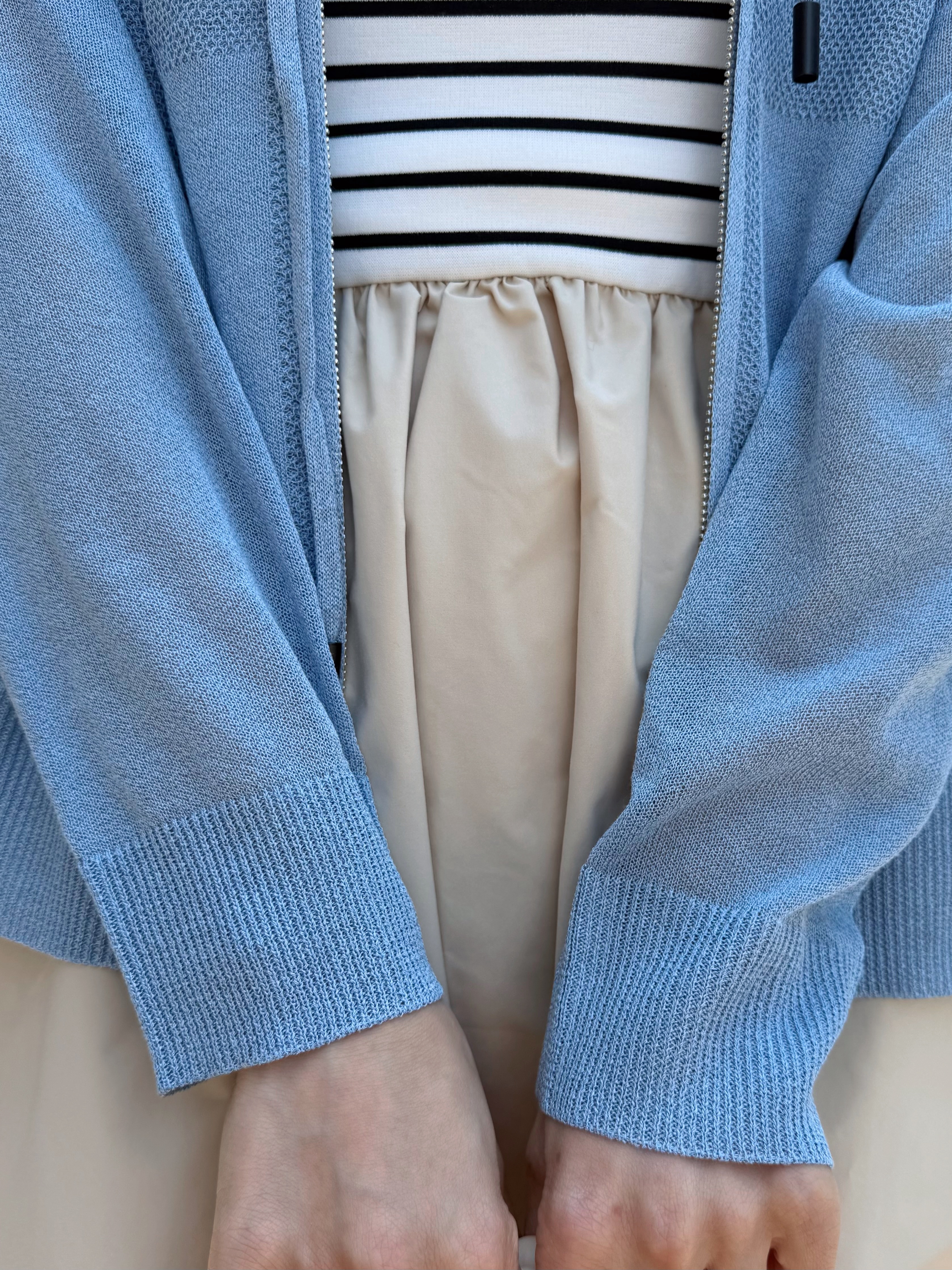 2色•連帽薄款拉鍊針織外套