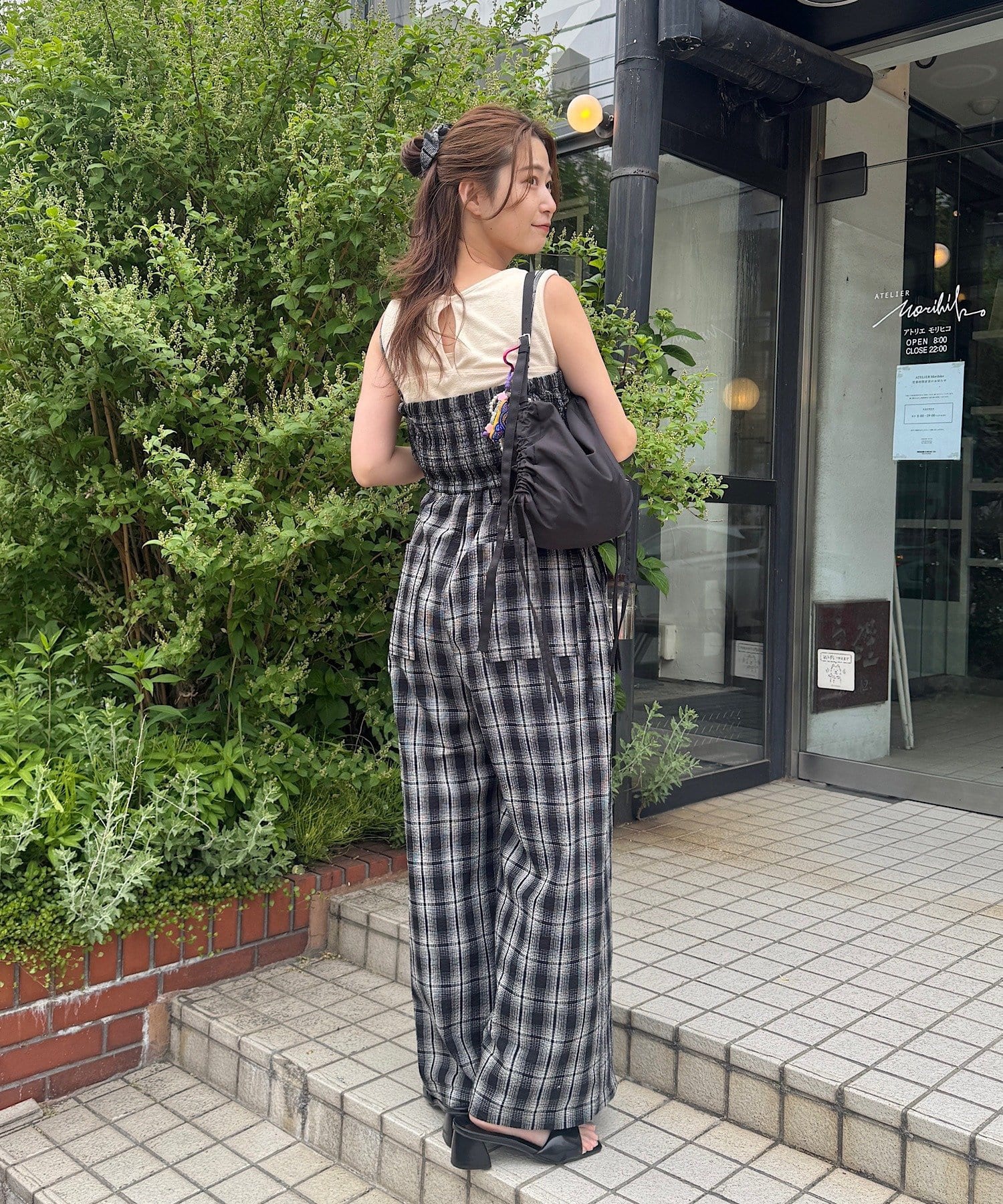 黑白格吊帶連身褲 + 髮圈套裝