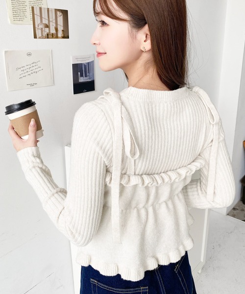 吊帶針織背心 + 長袖上衣