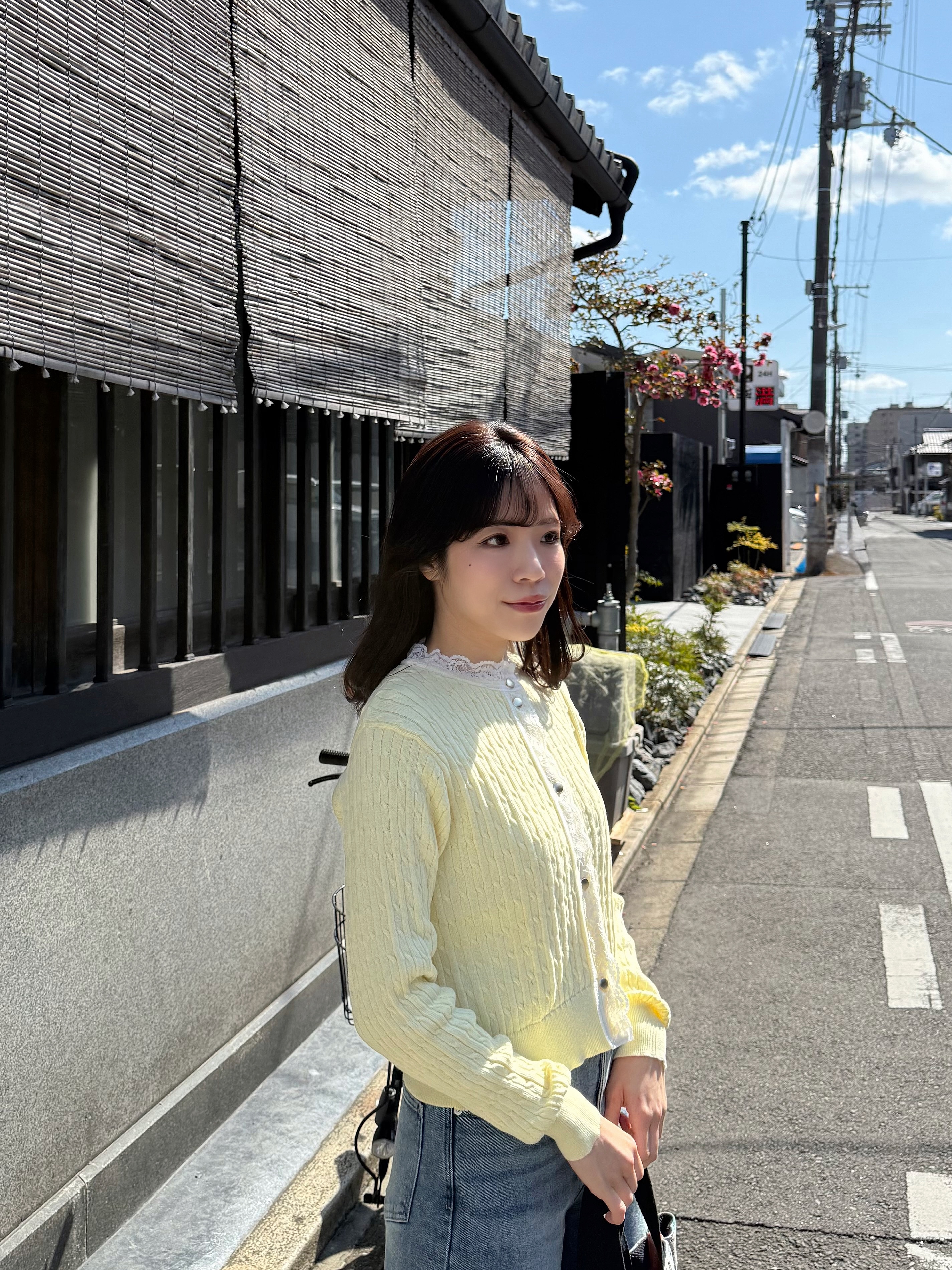 3色•蕾絲企領麻花針織外套