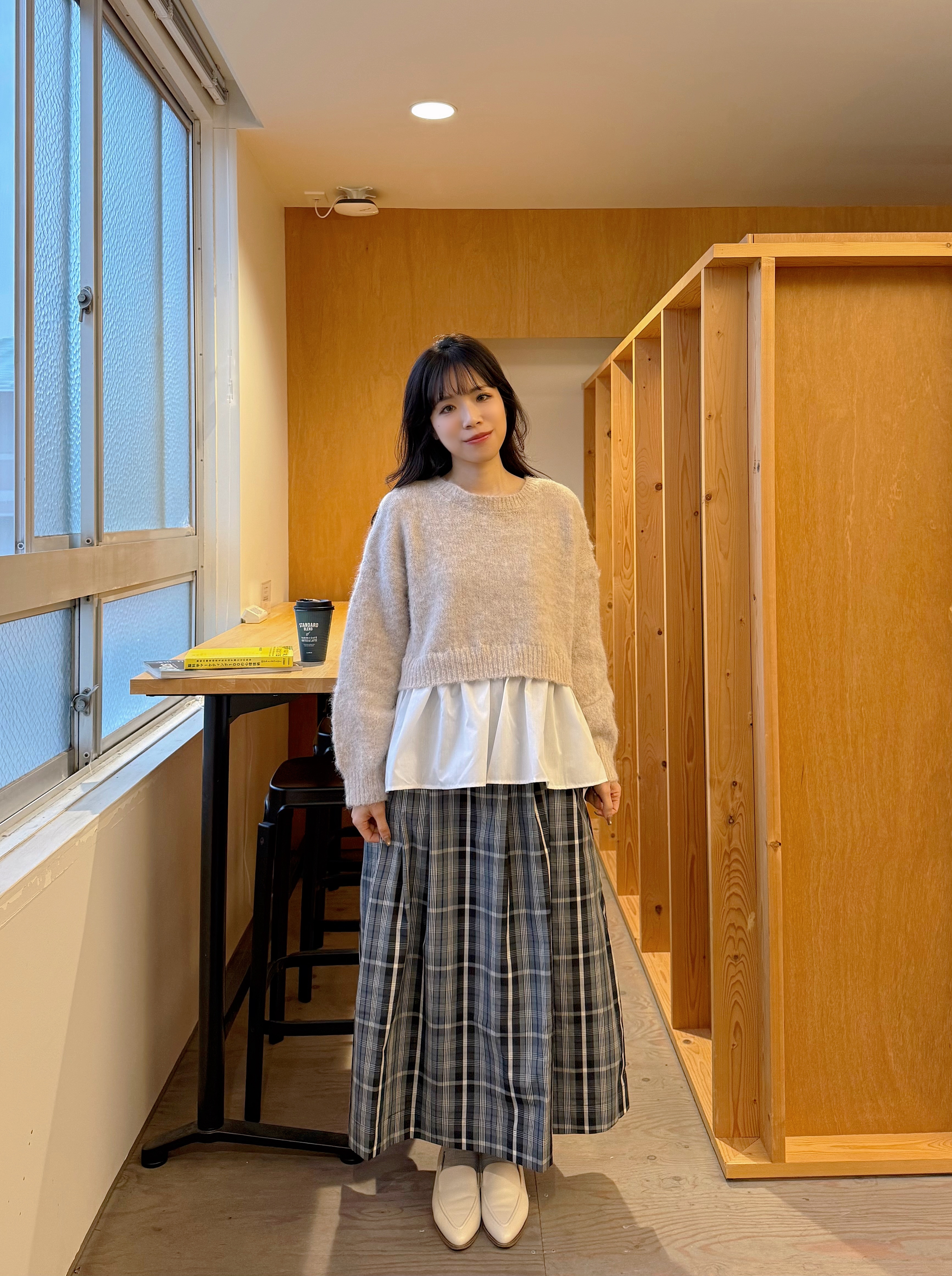 2色•絲絨蝴蝶結傘擺冷衫