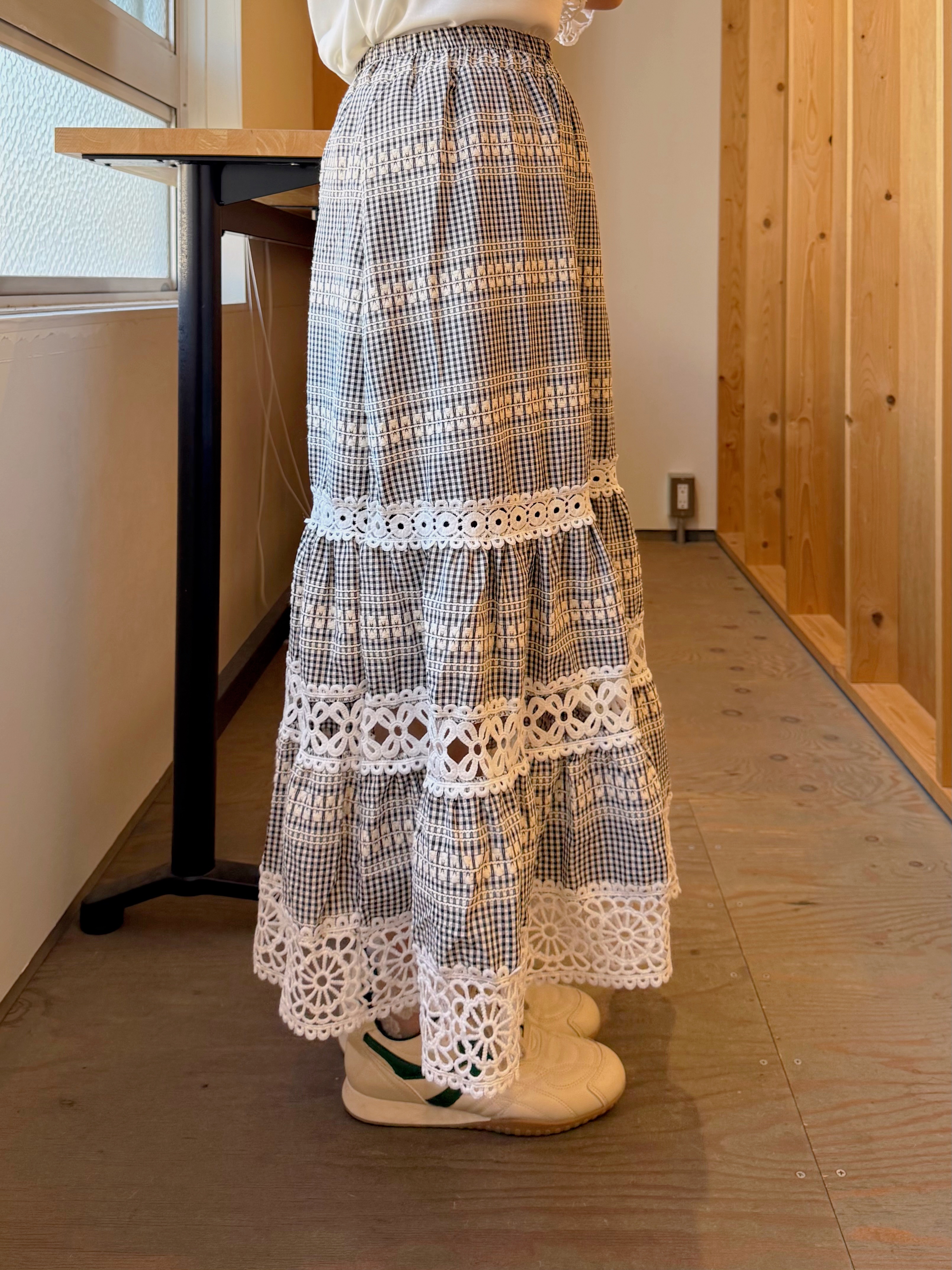 蕾絲拼接雪紡半身裙