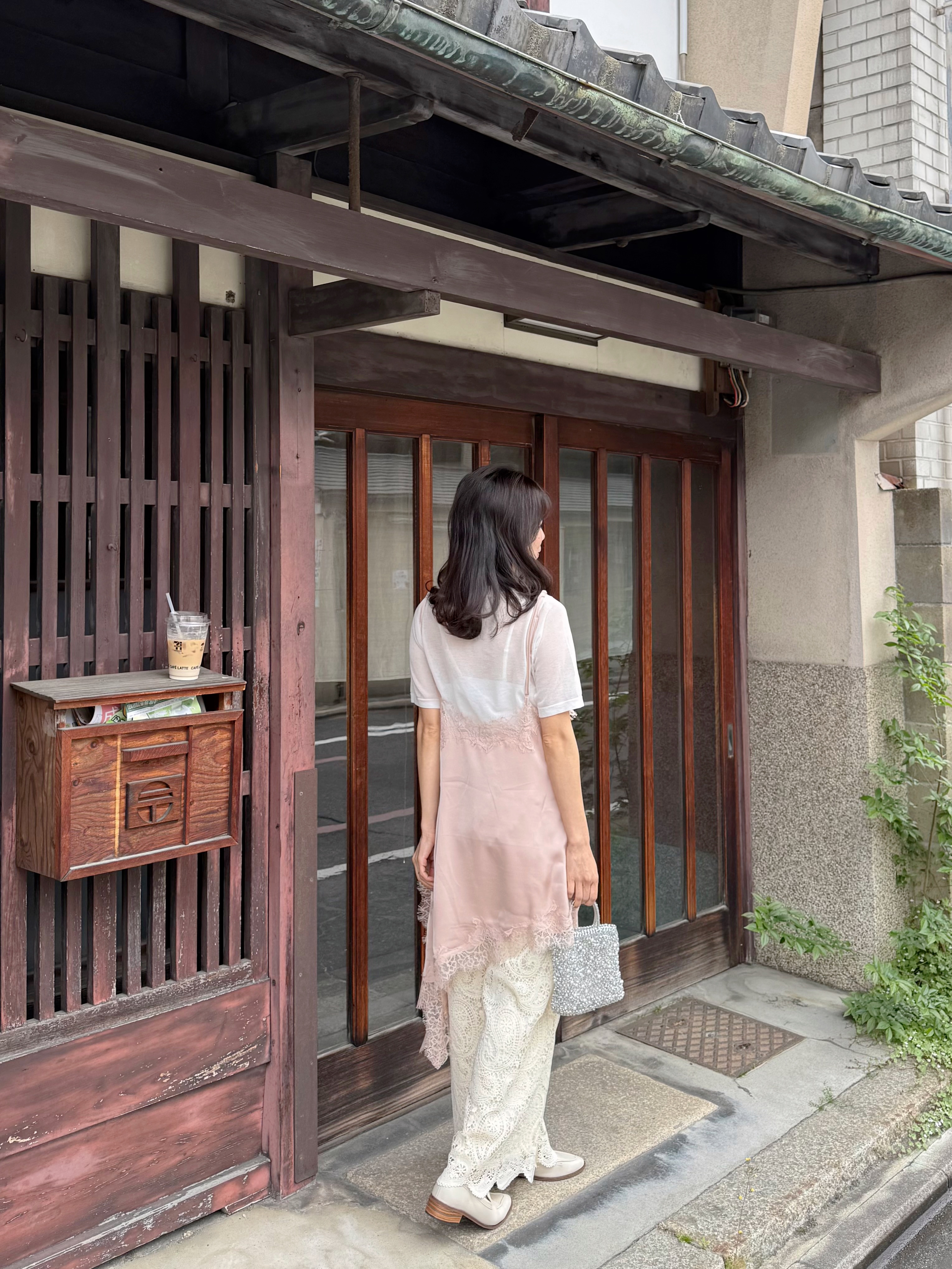 3色•蕾絲長款吊帶上衣