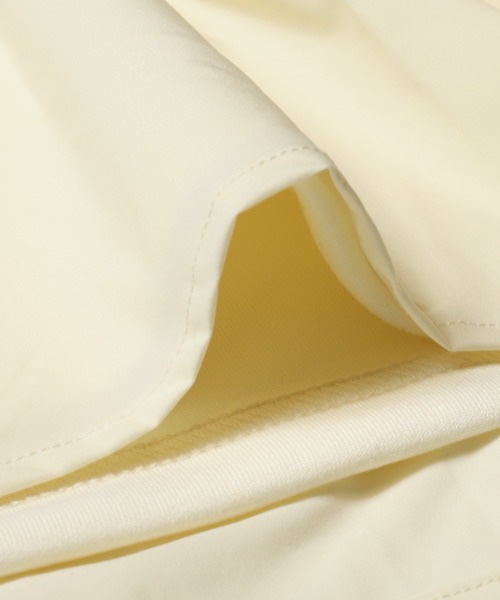 2色•拼接壓摺傘擺拉鍊外套